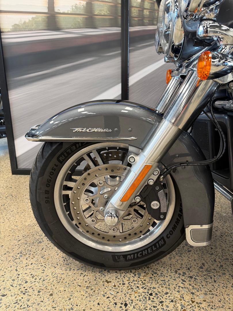 2022 HARLEY-DAVIDSON FLHTCUTG TRI GLIDE U/CLC 114 TRIKE