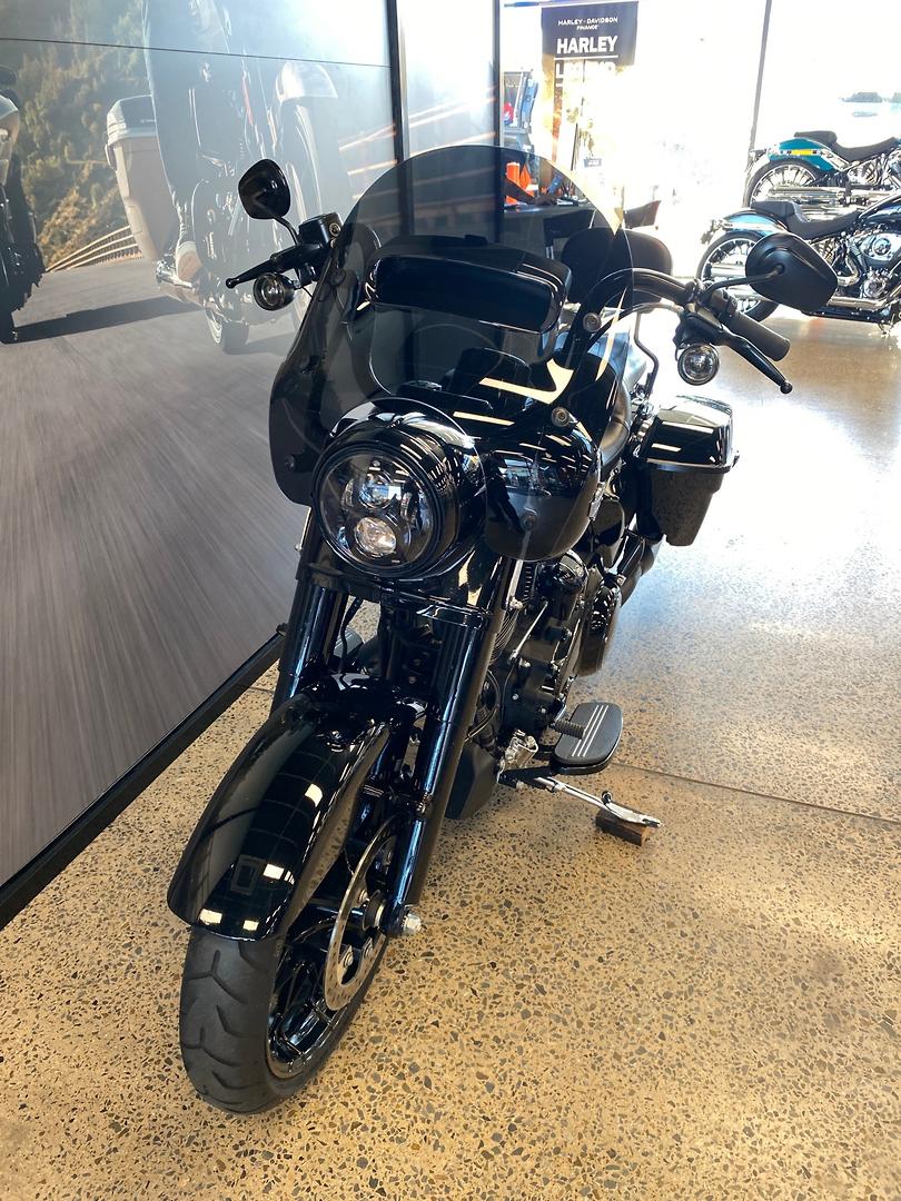 2023 HARLEY-DAVIDSON FLHRXS ROAD KING SPECIAL CRUISER
