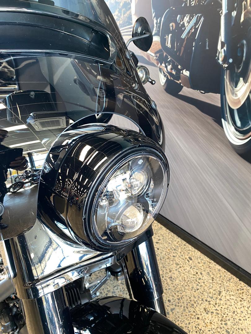 2023 HARLEY-DAVIDSON FLHRXS ROAD KING SPECIAL CRUISER