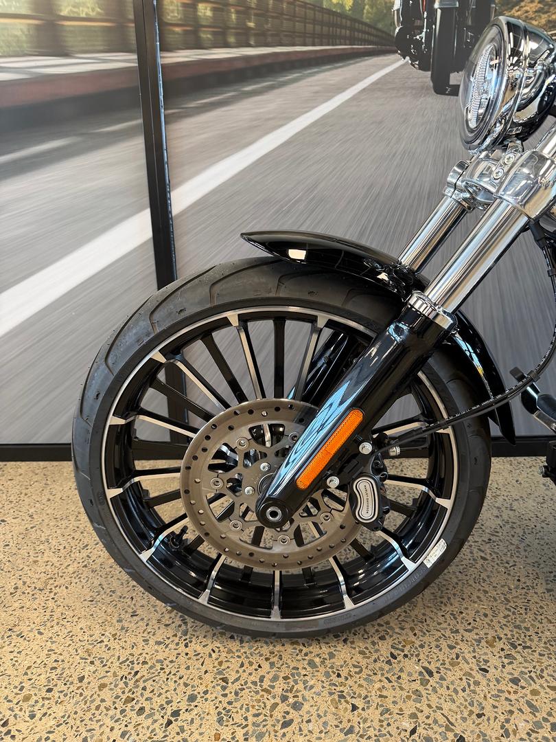 2025 HARLEY-DAVIDSON FXBR BREAKOUT (117) CRUISER