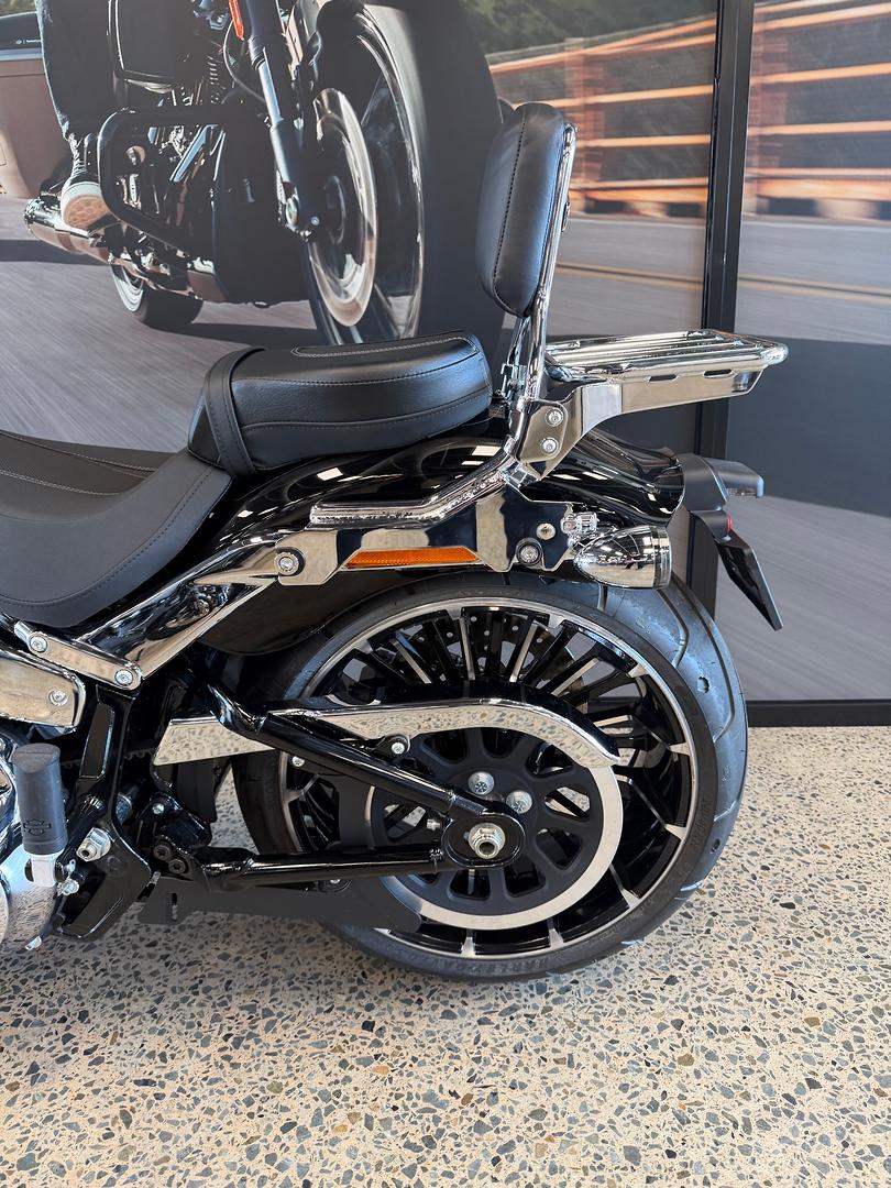 2025 HARLEY-DAVIDSON FXBR BREAKOUT (117) CRUISER