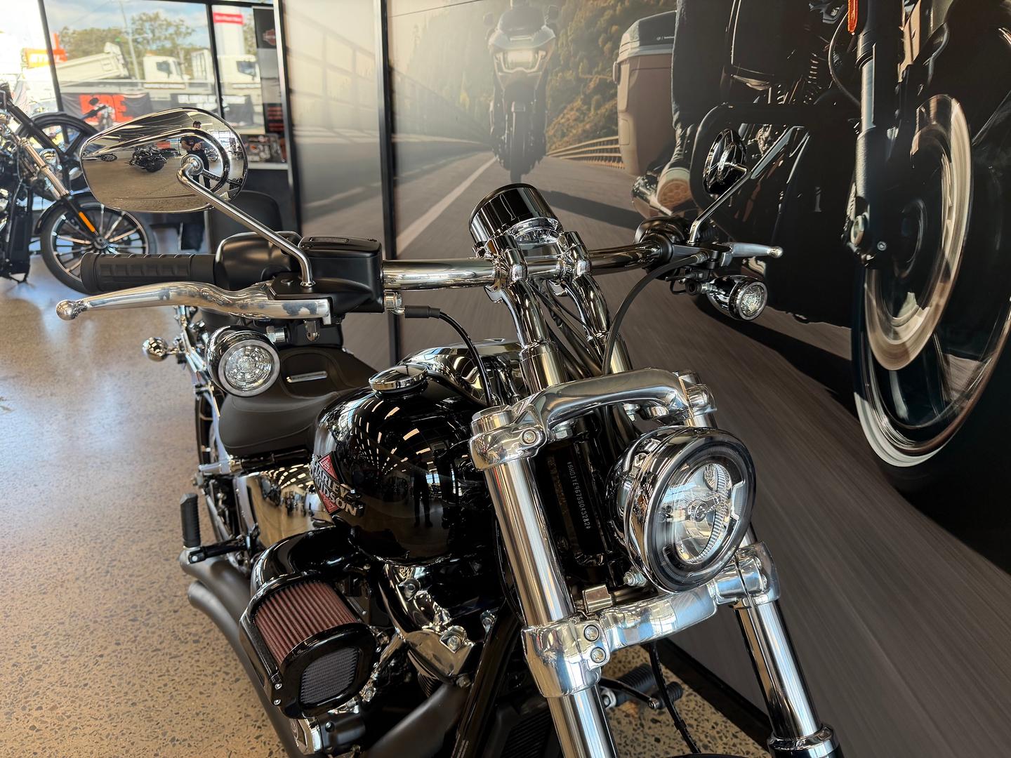 2025 HARLEY-DAVIDSON FXBR BREAKOUT (117) CRUISER