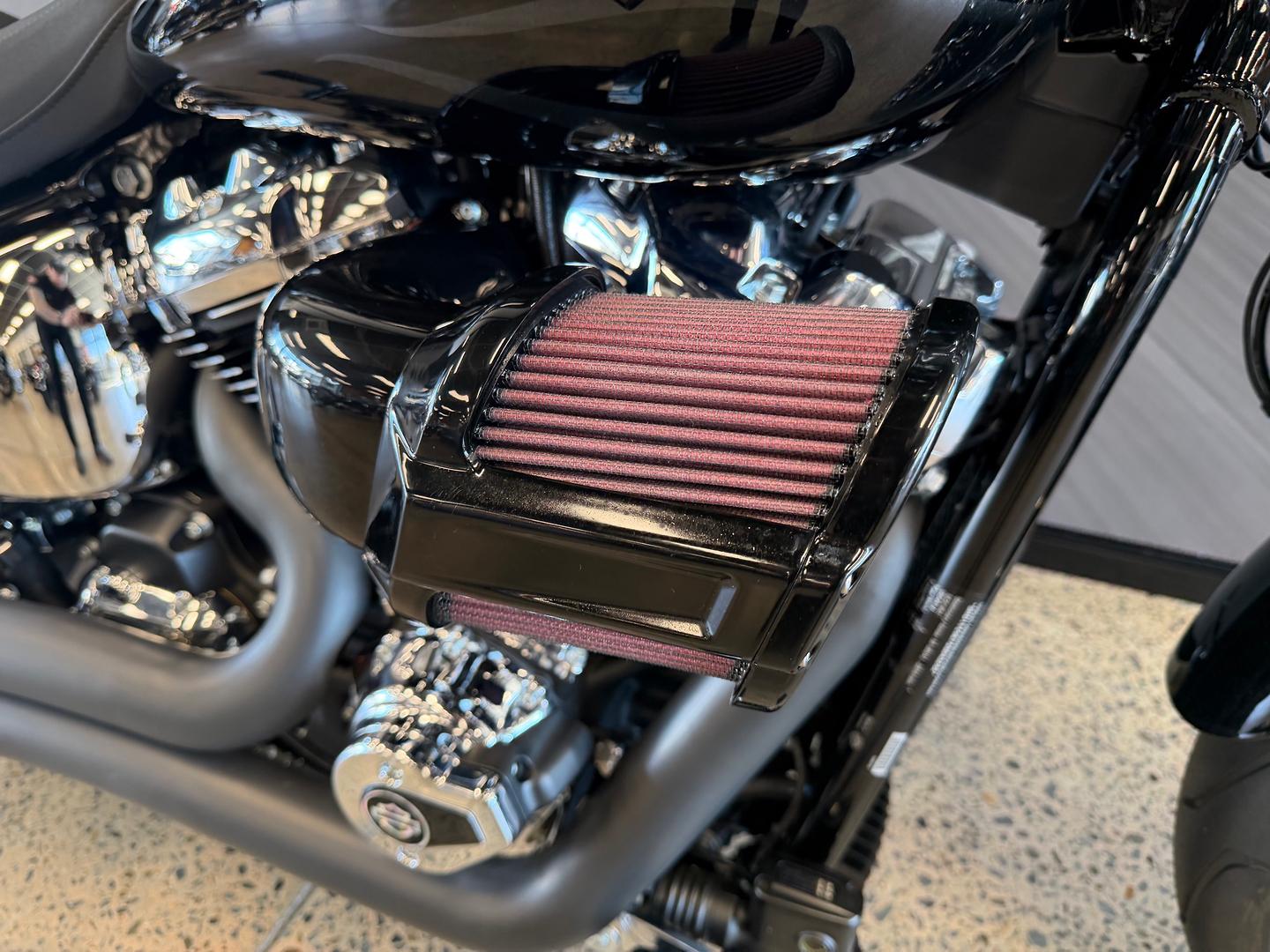 2025 HARLEY-DAVIDSON FXBR BREAKOUT (117) CRUISER