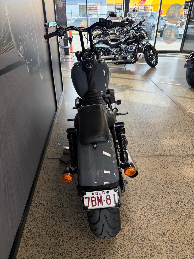 2014 HARLEY-DAVIDSON FXDBB STREET BOB S.E. CRUISER