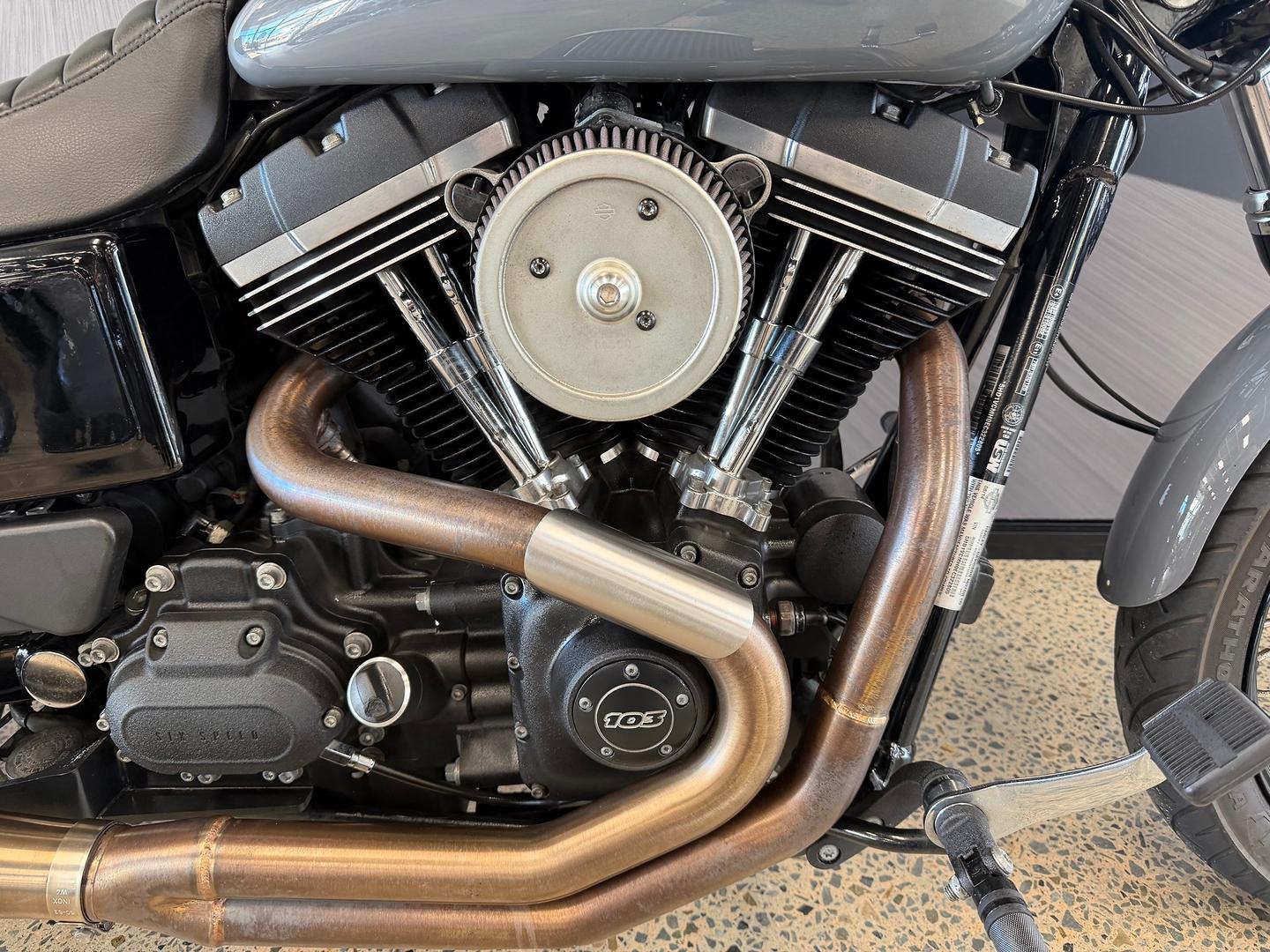2014 HARLEY-DAVIDSON FXDBB STREET BOB S.E. CRUISER