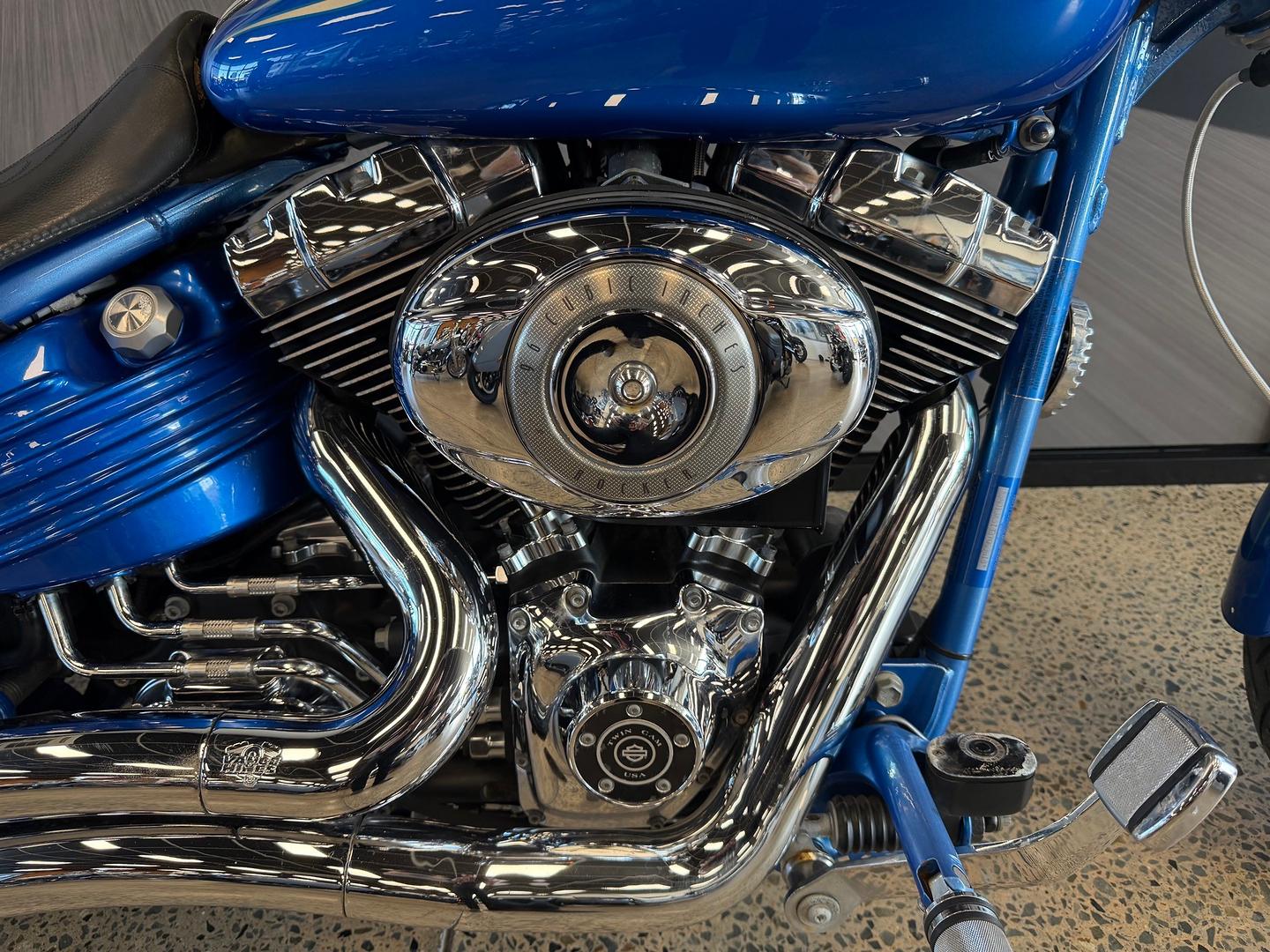 2008 HARLEY-DAVIDSON FXCWC ROCKER CUSTOM CRUISER