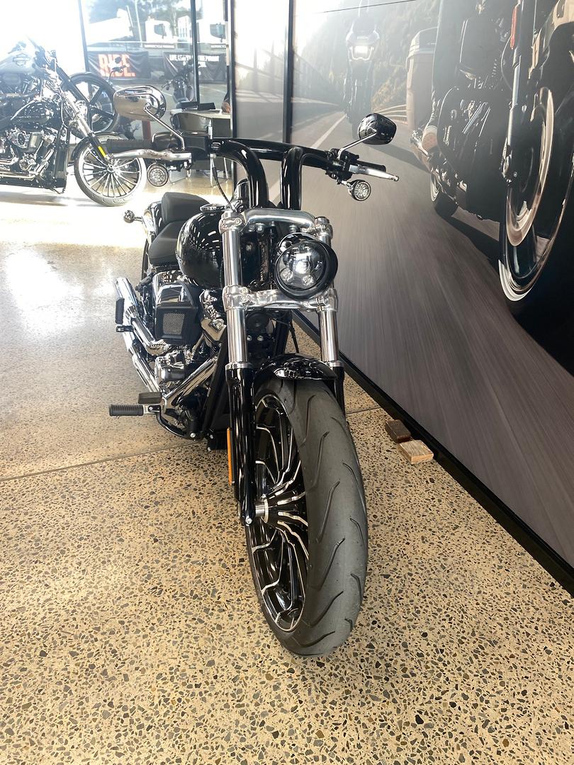 2025 HARLEY-DAVIDSON FXBR BREAKOUT (117) CRUISER