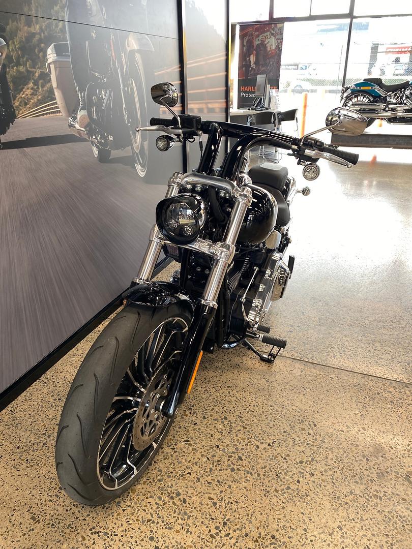 2025 HARLEY-DAVIDSON FXBR BREAKOUT (117) CRUISER