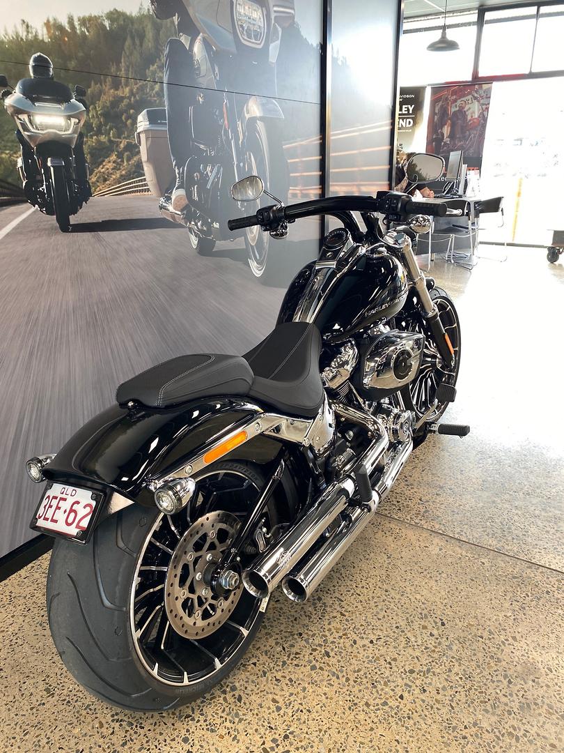 2025 HARLEY-DAVIDSON FXBR BREAKOUT (117) CRUISER