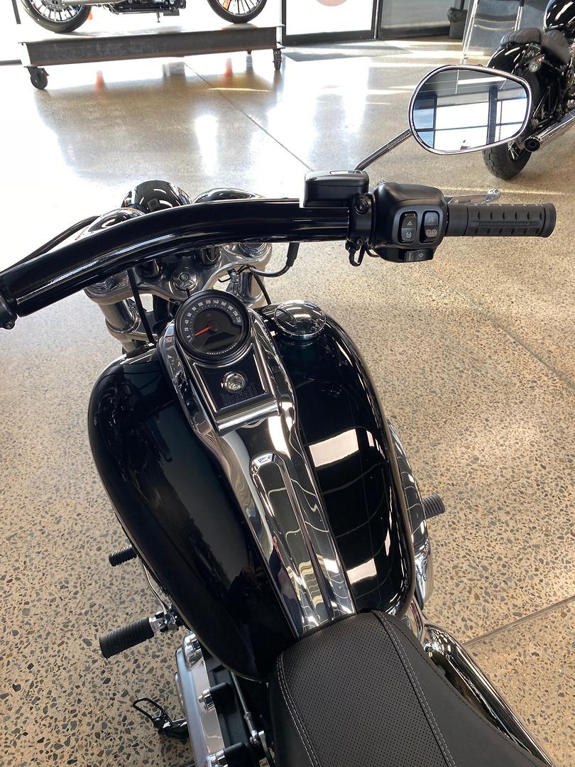 2025 HARLEY-DAVIDSON FXBR BREAKOUT (117) CRUISER