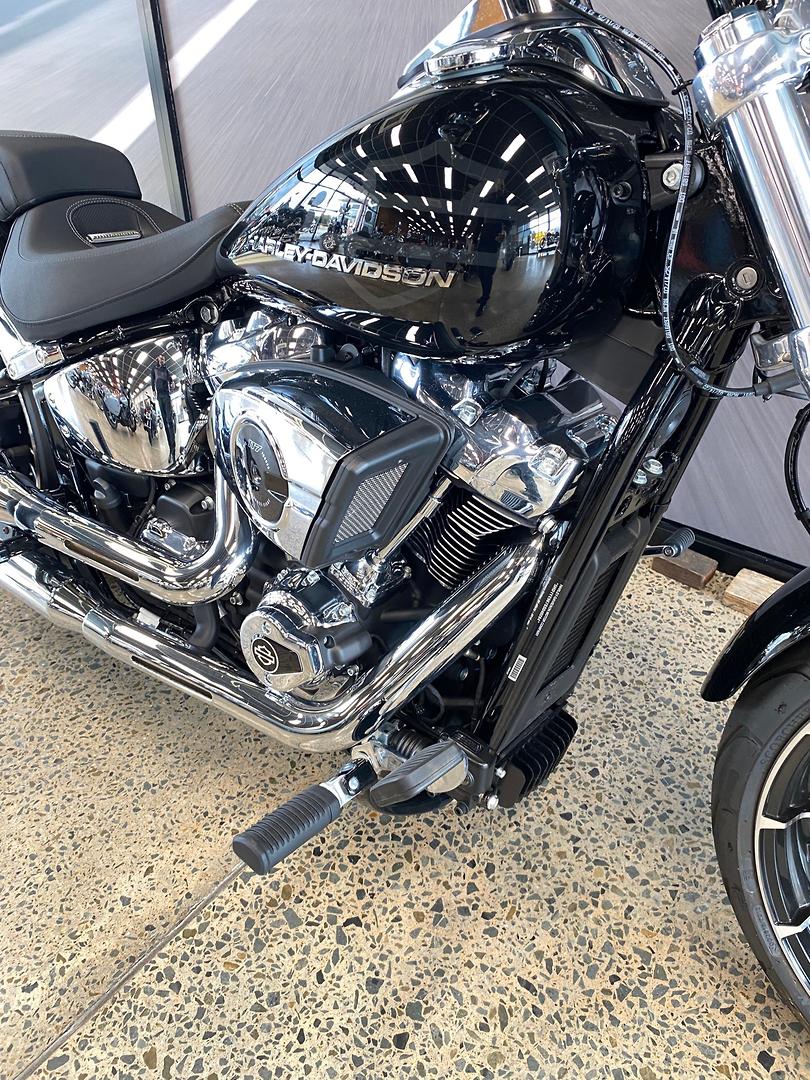 2025 HARLEY-DAVIDSON FXBR BREAKOUT (117) CRUISER