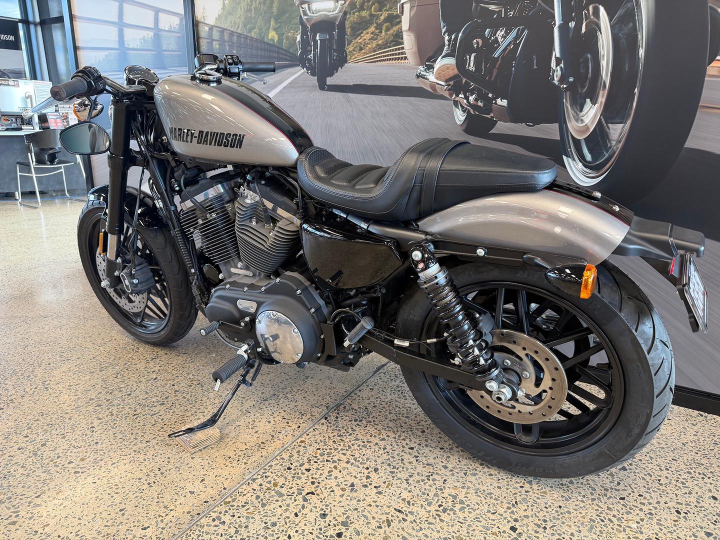 2016 HARLEY-DAVIDSON XC1200CX ROADSTER CRUISER