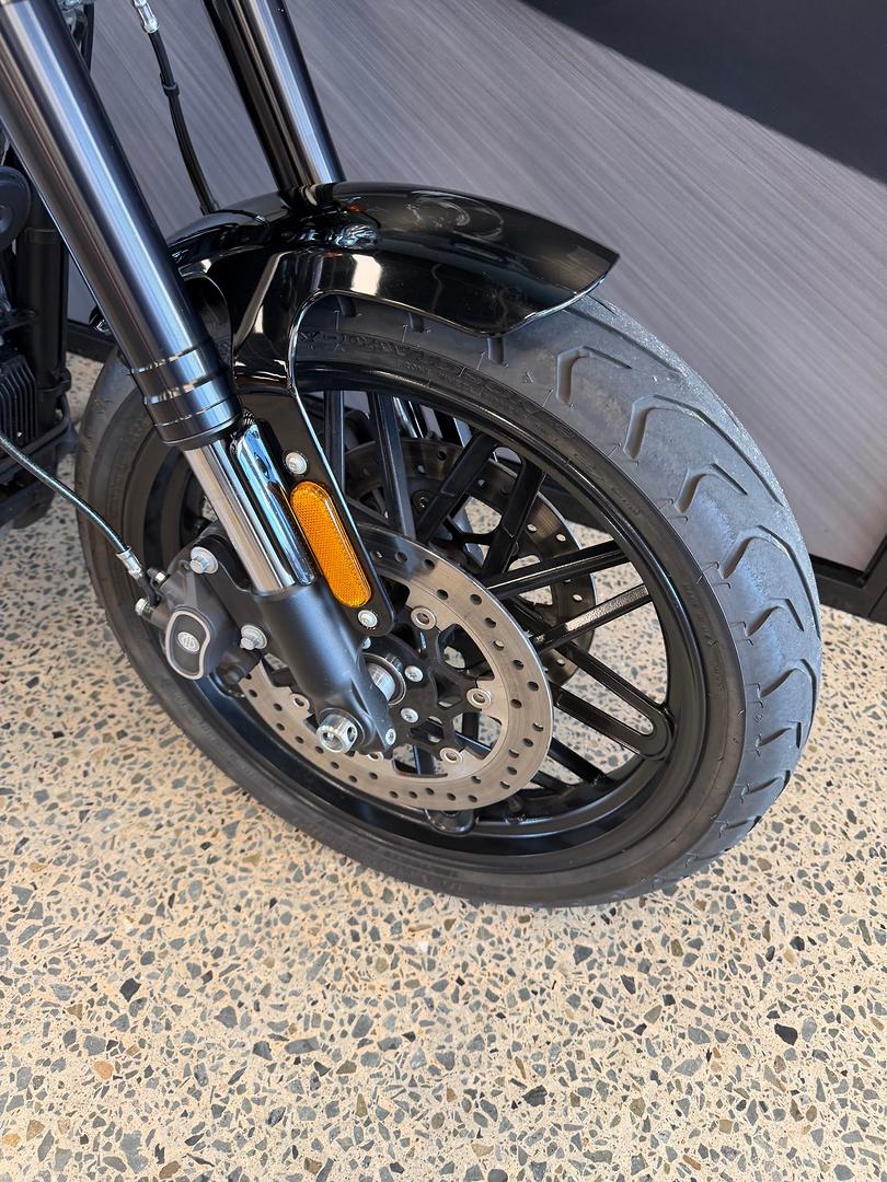 2016 HARLEY-DAVIDSON XC1200CX ROADSTER CRUISER