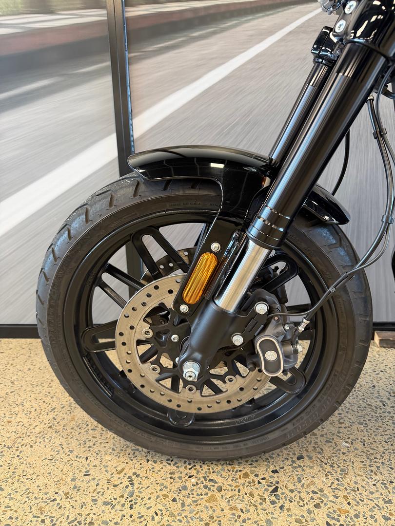 2016 HARLEY-DAVIDSON XC1200CX ROADSTER CRUISER