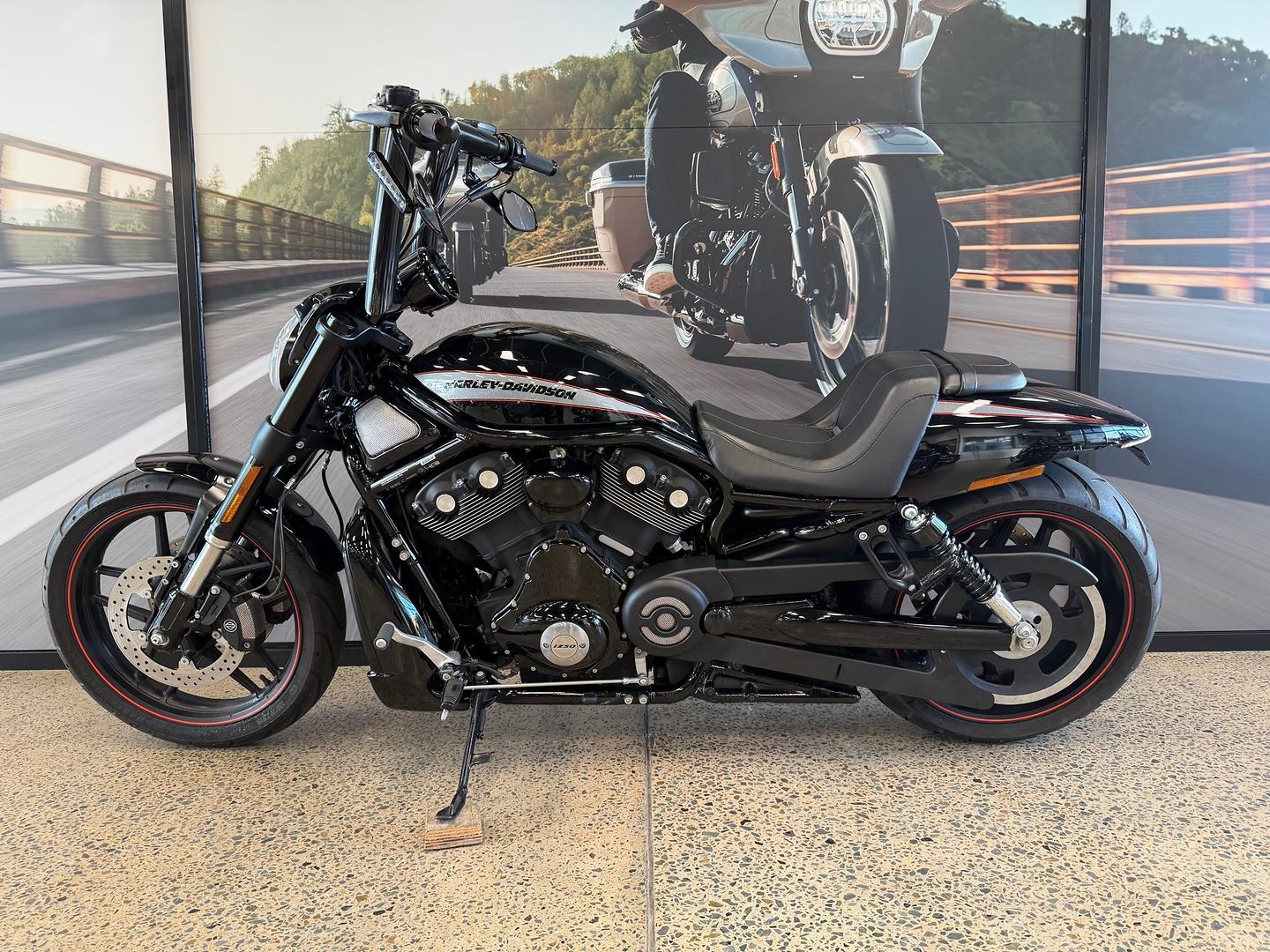 2016 HARLEY-DAVIDSON VRSCDX NIGHT ROD SPECIAL CRUISER