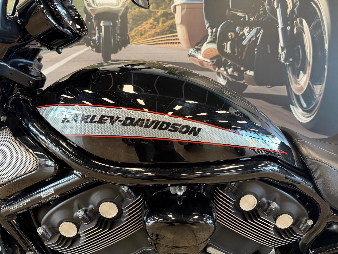 2016 HARLEY-DAVIDSON VRSCDX NIGHT ROD SPECIAL CRUISER