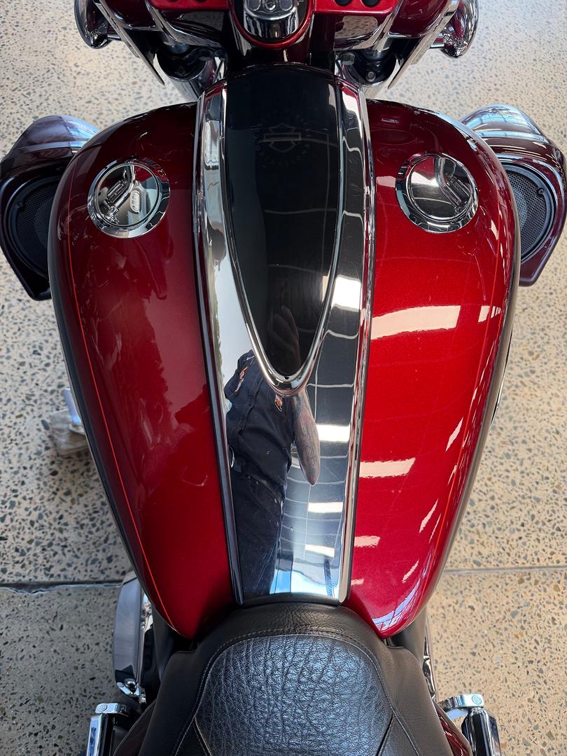 2012 HARLEY-DAVIDSON CVO STREET GLIDE CRUISER