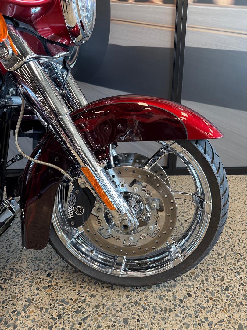 2012 HARLEY-DAVIDSON CVO STREET GLIDE CRUISER
