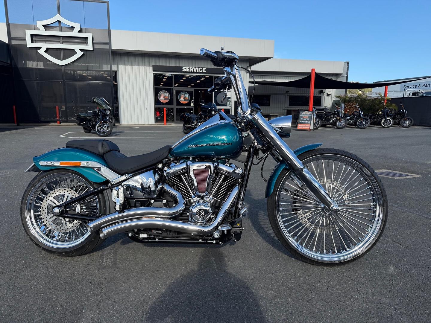 2026 HARLEY-DAVIDSON FXBR BREAKOUT (117) CRUISER