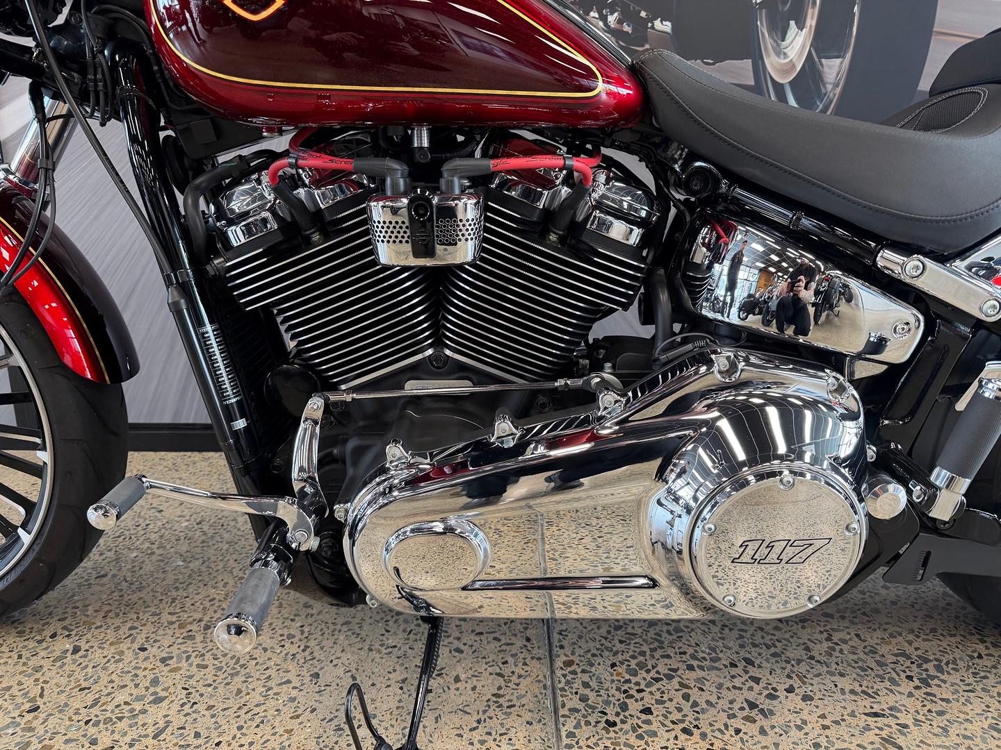 2023 HARLEY-DAVIDSON FXBR BREAKOUT (117) CRUISER