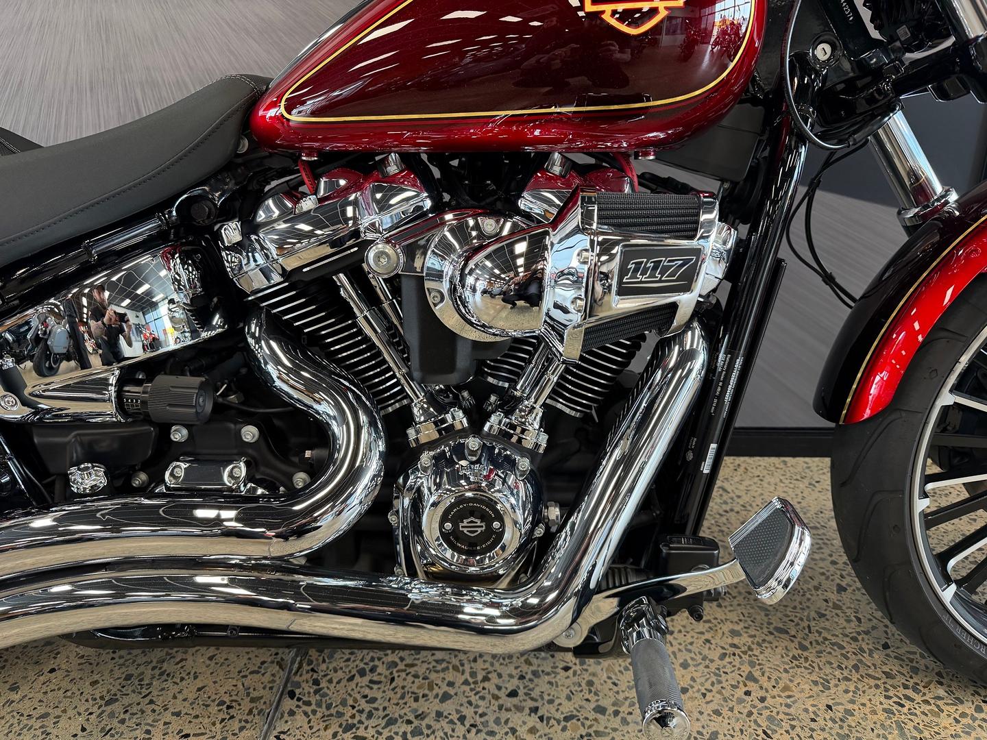2023 HARLEY-DAVIDSON FXBR BREAKOUT (117) CRUISER