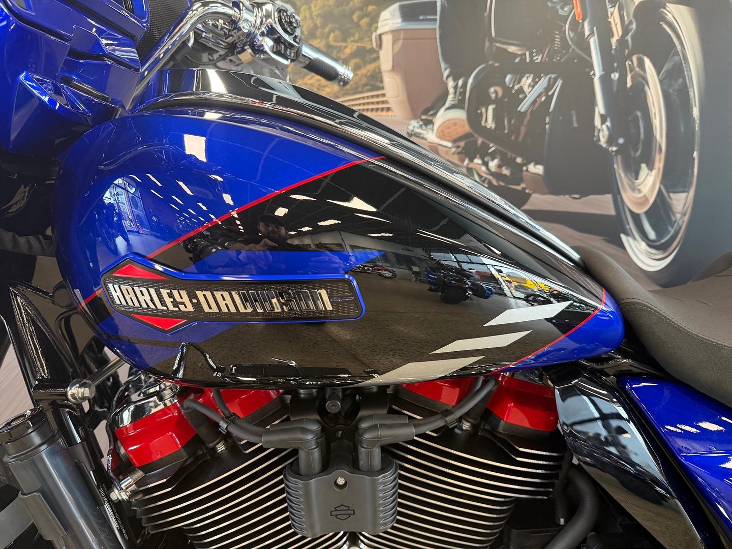 2025 HARLEY-DAVIDSON FLHXSE CVO STREET GLIDE (121) TOURER