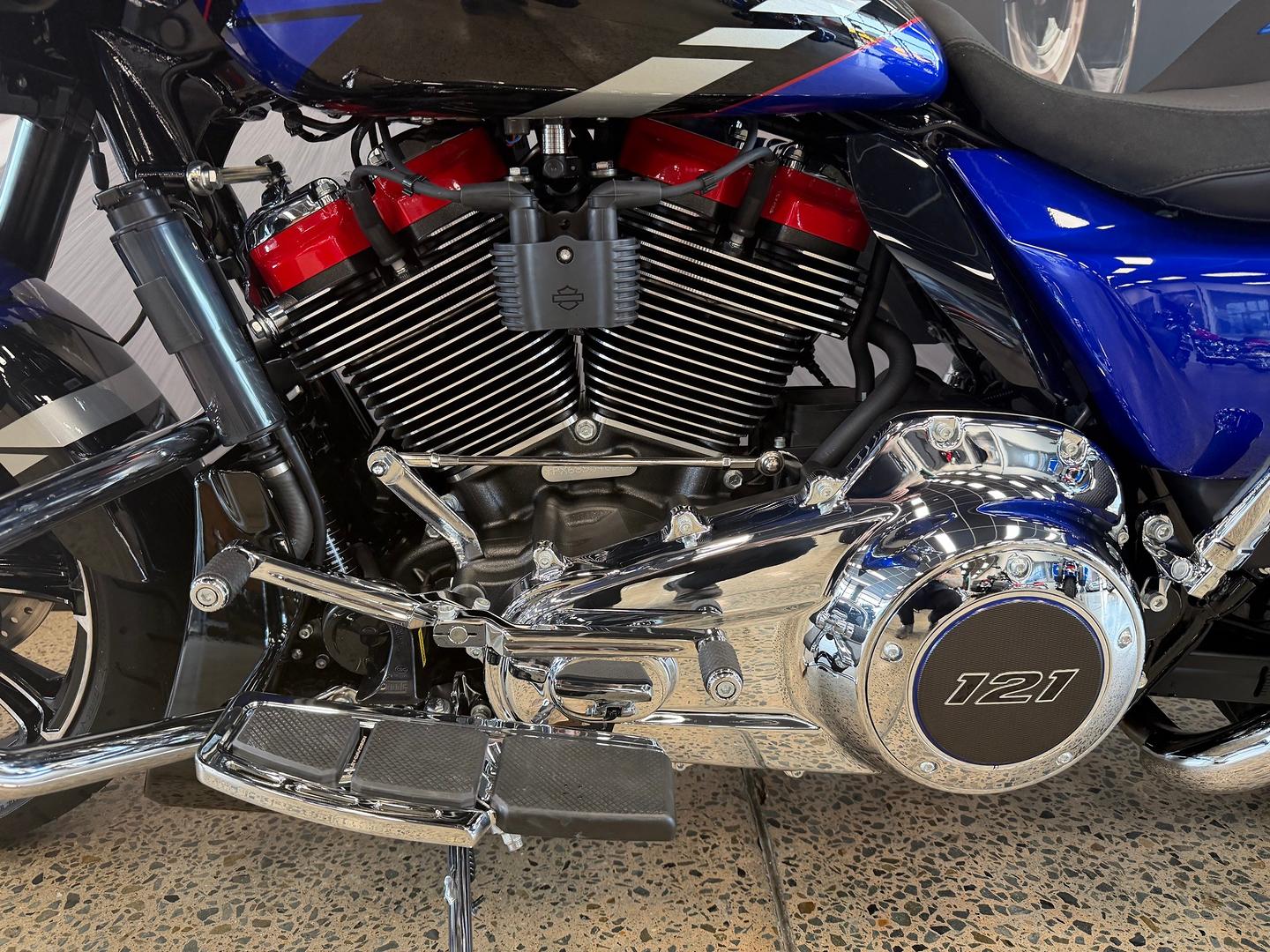 2025 HARLEY-DAVIDSON FLHXSE CVO STREET GLIDE (121) TOURER