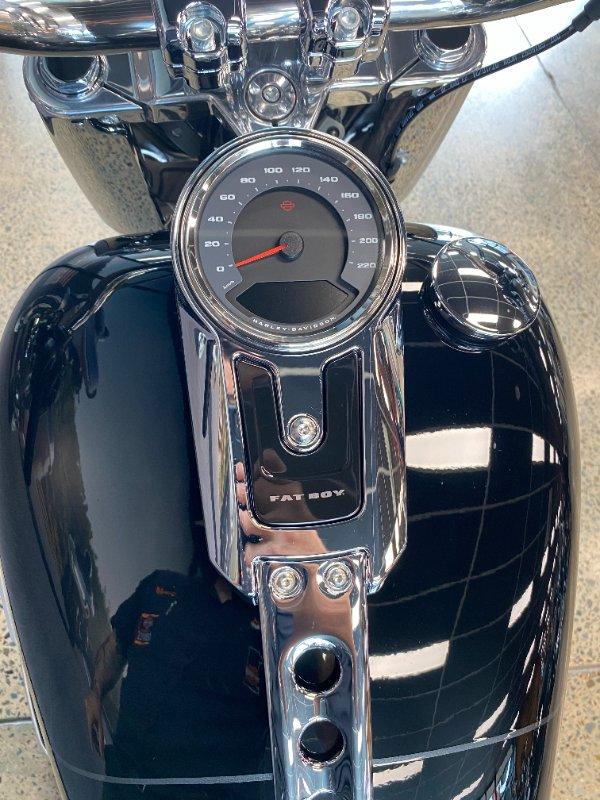 2026 HARLEY-DAVIDSON FLFB FAT BOY (117) CRUISER