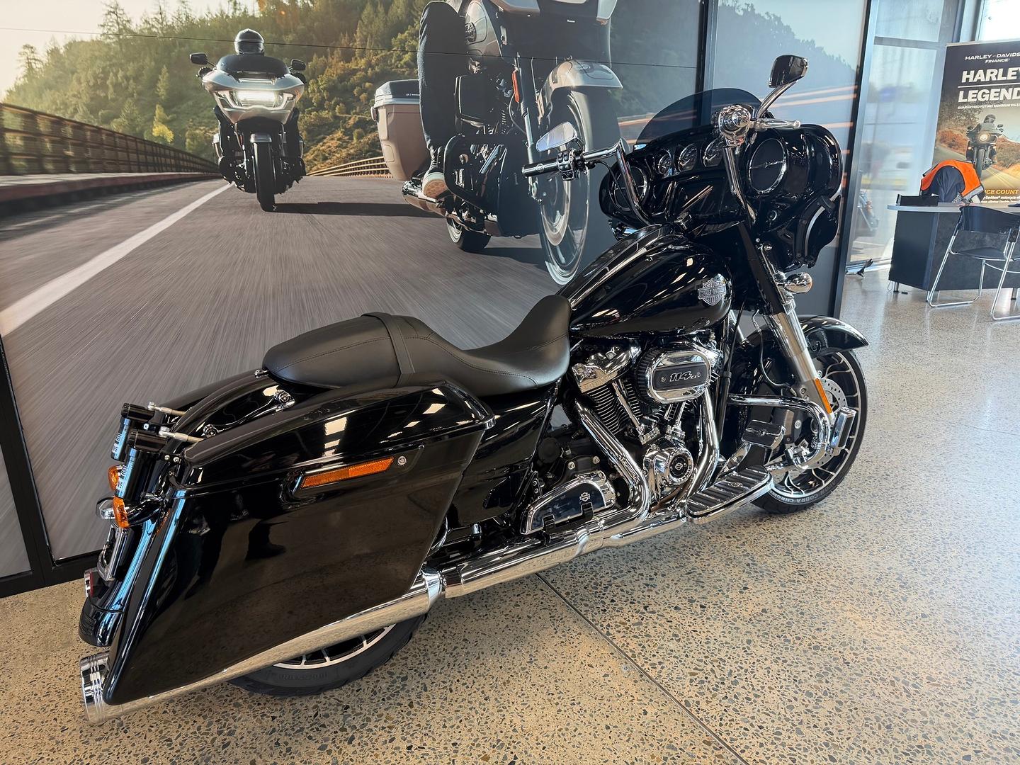 2021 HARLEY-DAVIDSON FLHXS STREET GLIDE SPECIAL CRUISER