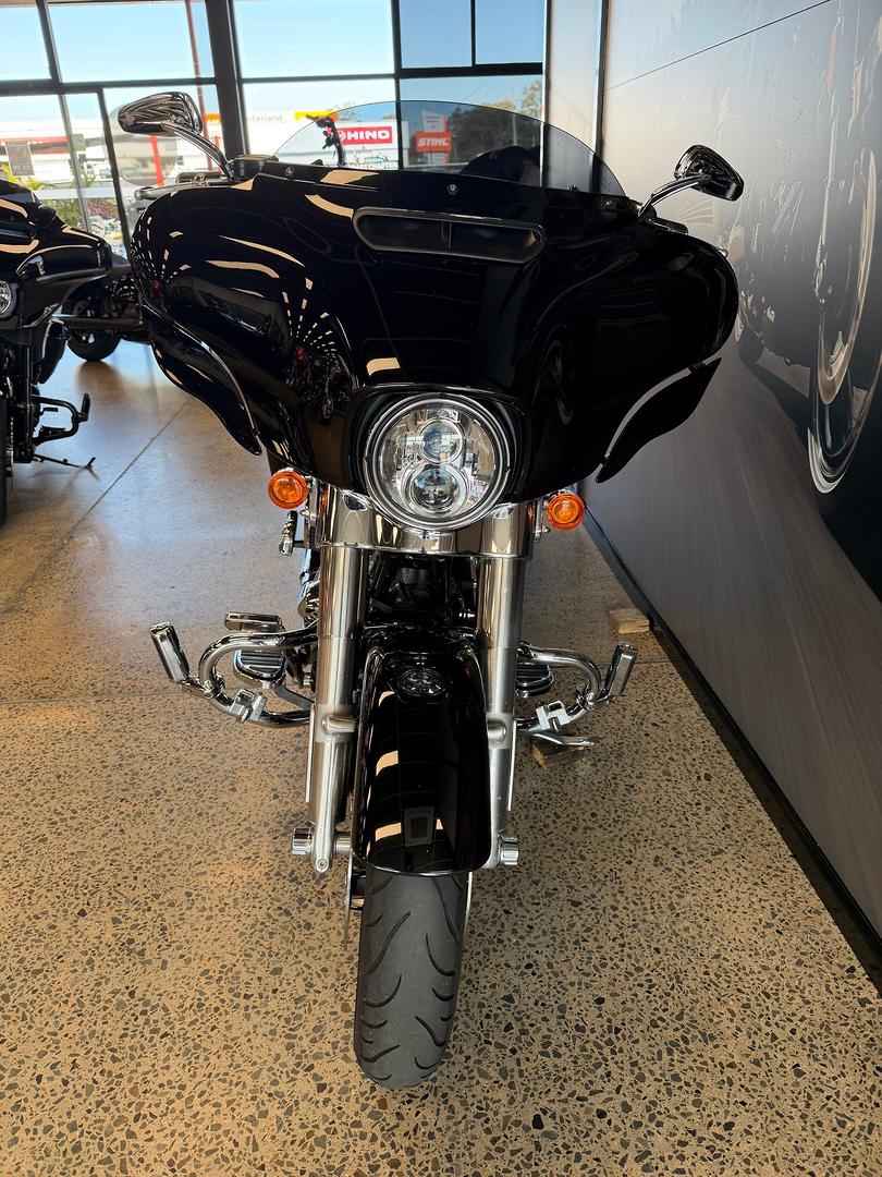 2021 HARLEY-DAVIDSON FLHXS STREET GLIDE SPECIAL CRUISER