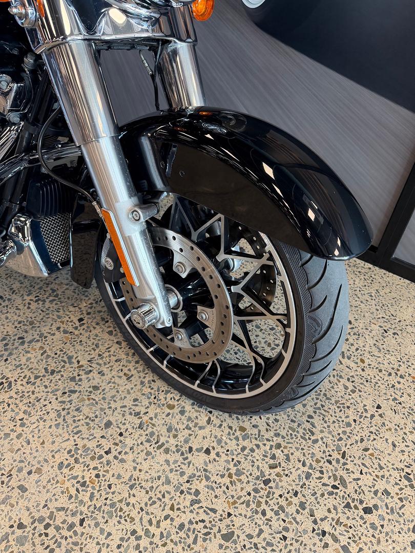 2021 HARLEY-DAVIDSON FLHXS STREET GLIDE SPECIAL CRUISER
