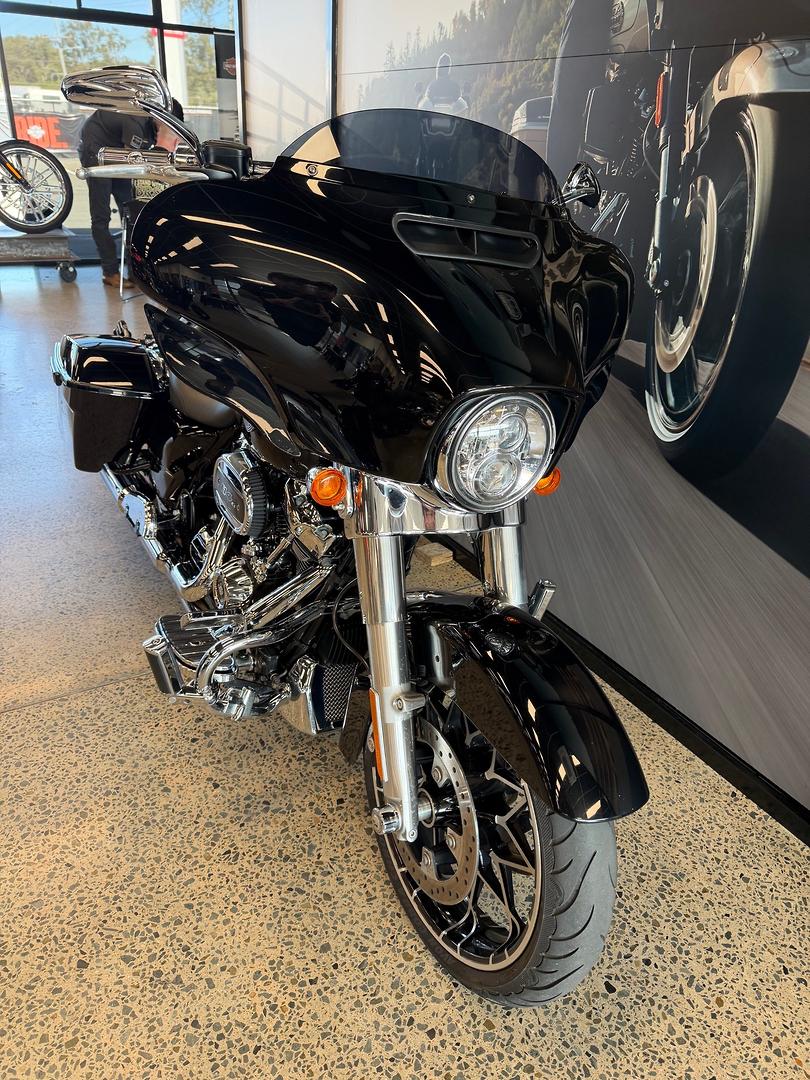 2021 HARLEY-DAVIDSON FLHXS STREET GLIDE SPECIAL CRUISER