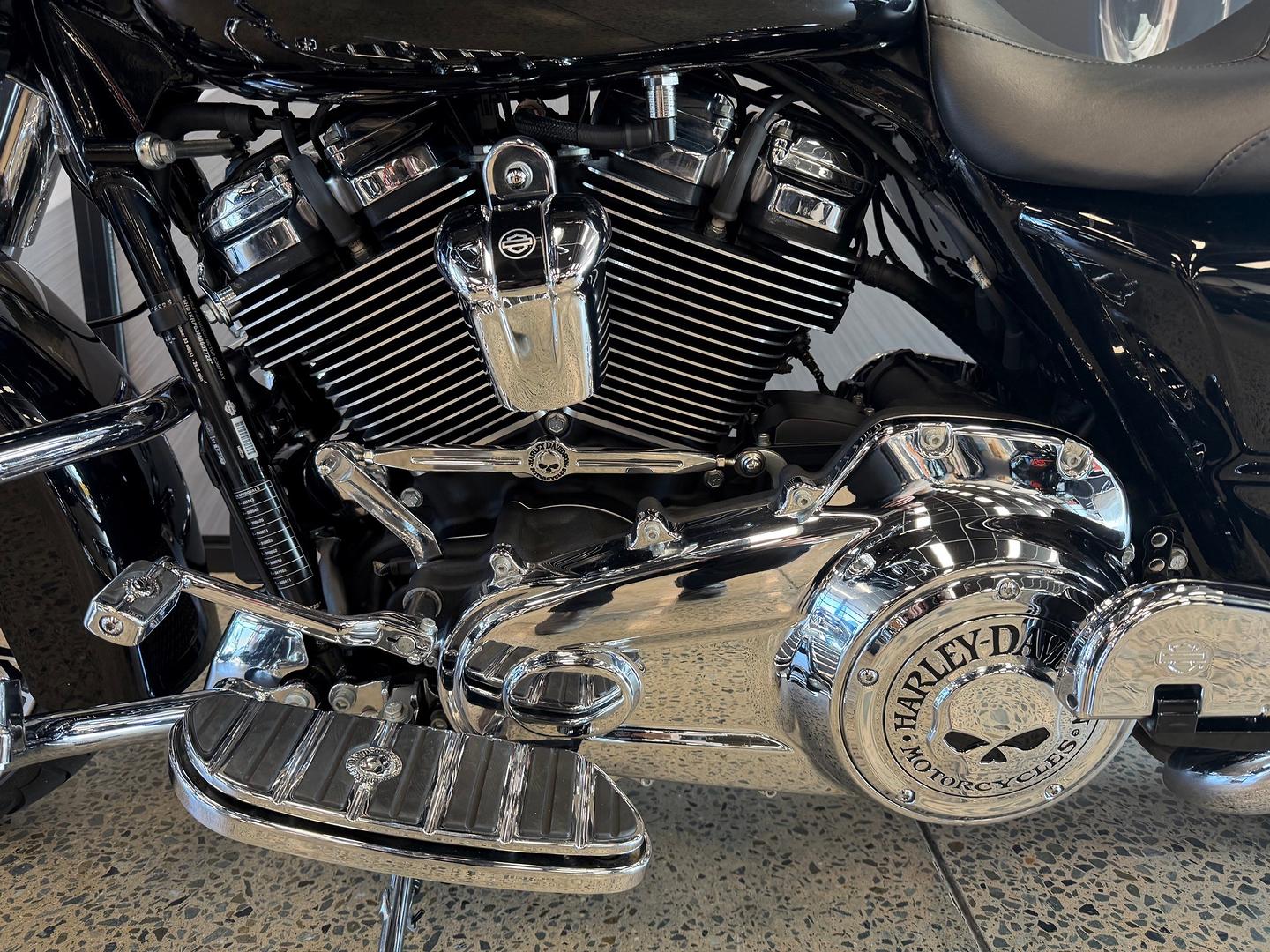 2021 HARLEY-DAVIDSON FLHXS STREET GLIDE SPECIAL CRUISER