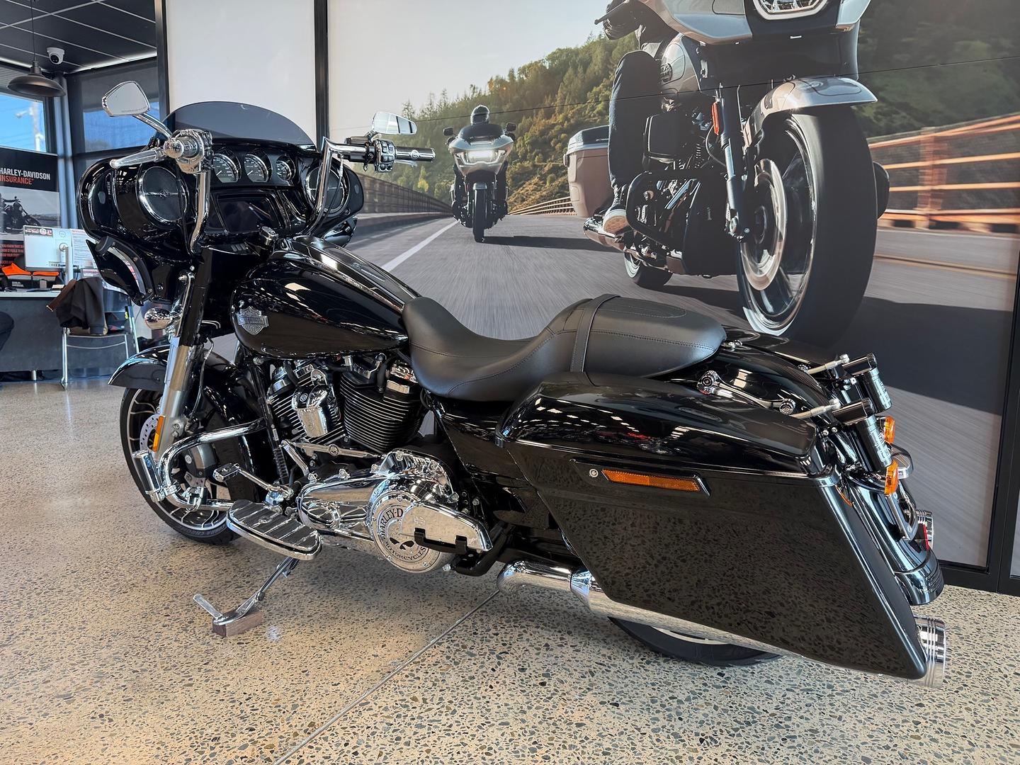2021 HARLEY-DAVIDSON FLHXS STREET GLIDE SPECIAL CRUISER