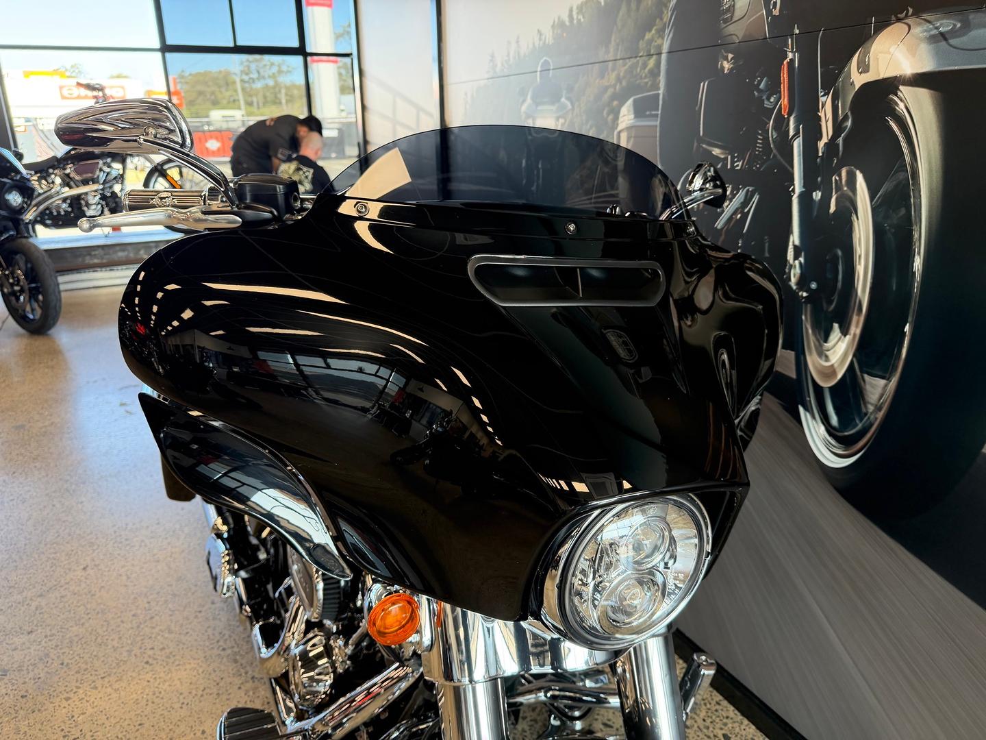 2021 HARLEY-DAVIDSON FLHXS STREET GLIDE SPECIAL CRUISER