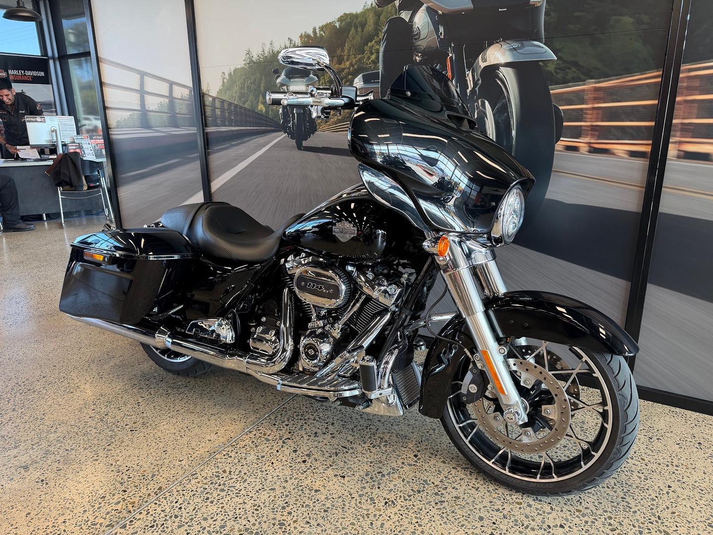 2021 HARLEY-DAVIDSON FLHXS STREET GLIDE SPECIAL CRUISER