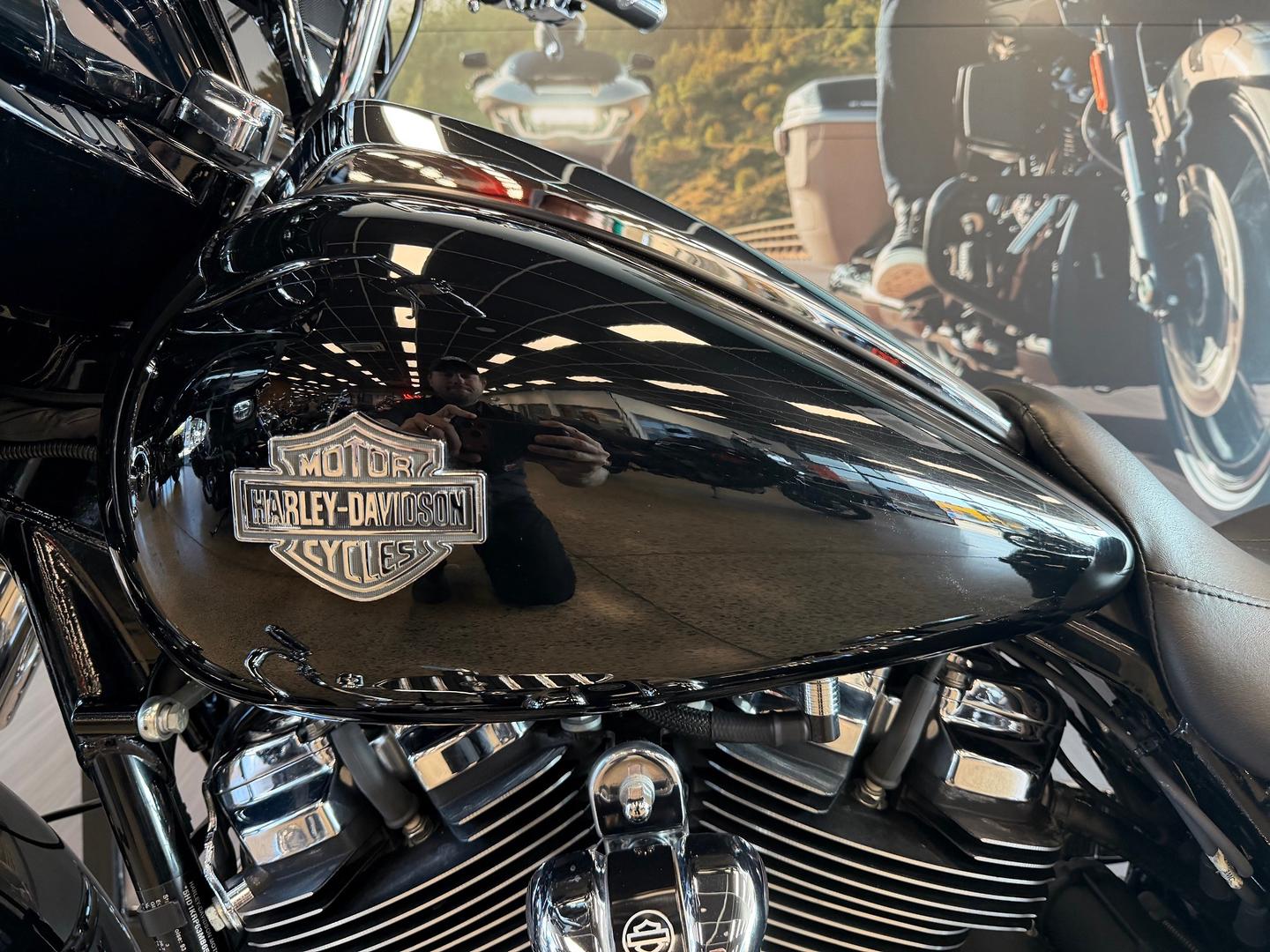 2021 HARLEY-DAVIDSON FLHXS STREET GLIDE SPECIAL CRUISER