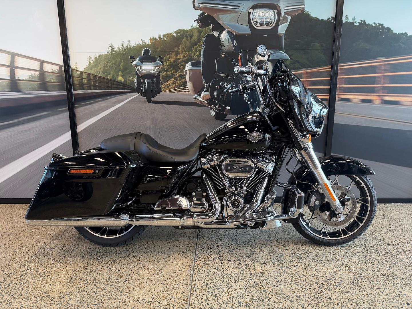 2021 HARLEY-DAVIDSON FLHXS STREET GLIDE SPECIAL CRUISER