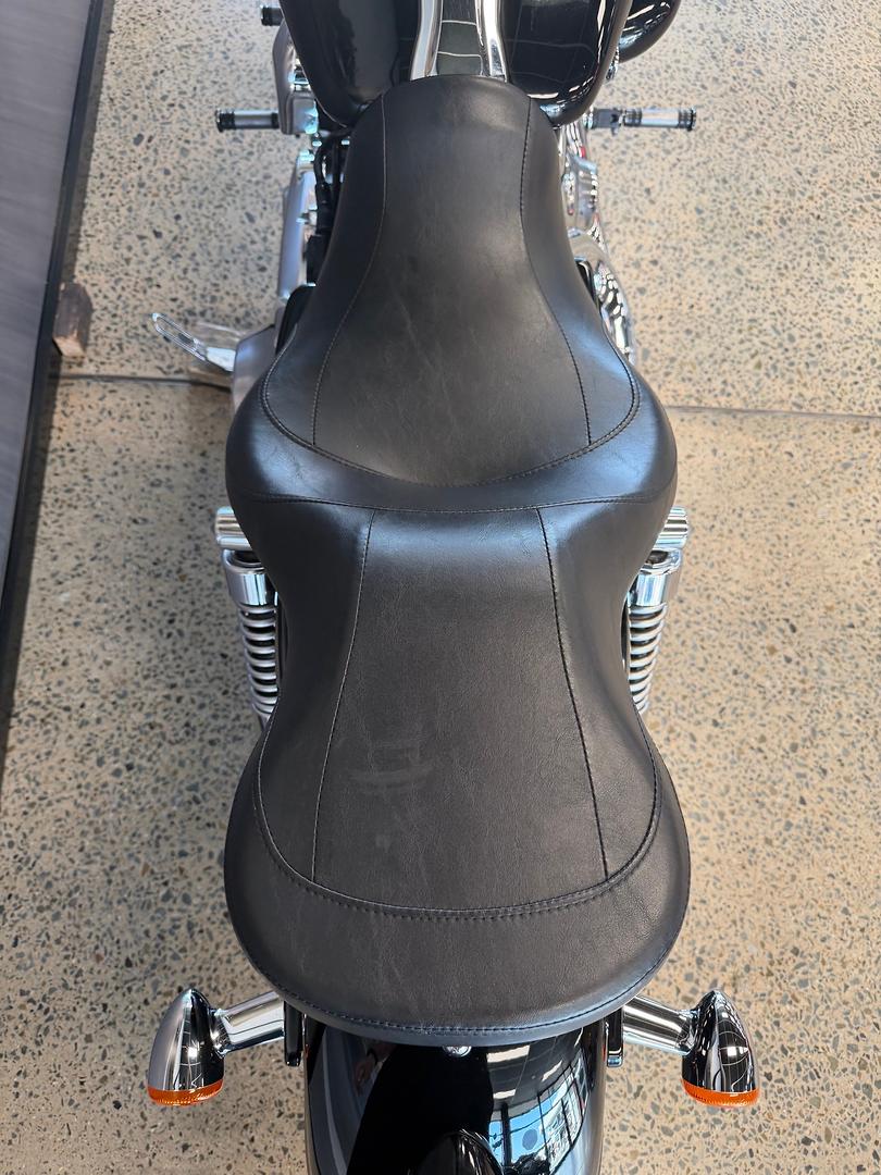 2010 HARLEY-DAVIDSON FXDWG WIDE GLIDE CRUISER