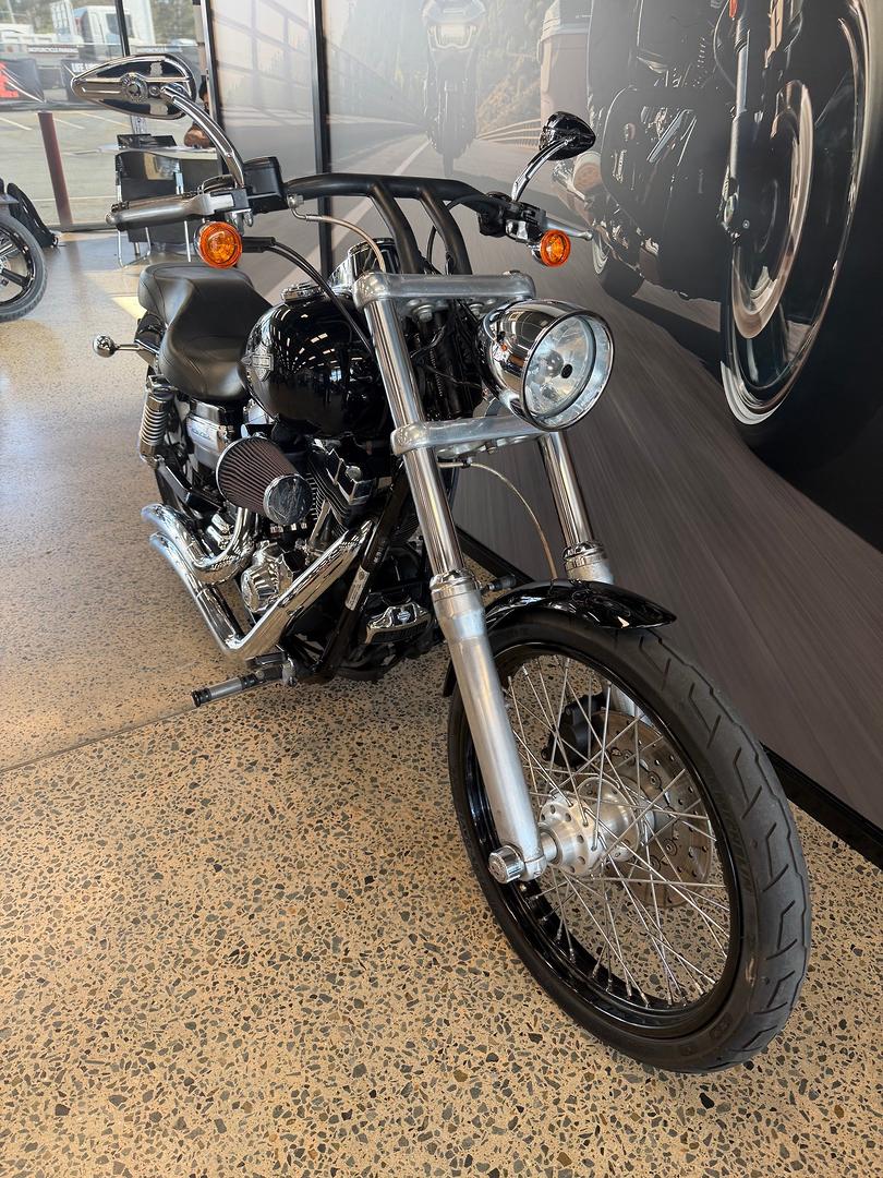 2010 HARLEY-DAVIDSON FXDWG WIDE GLIDE CRUISER