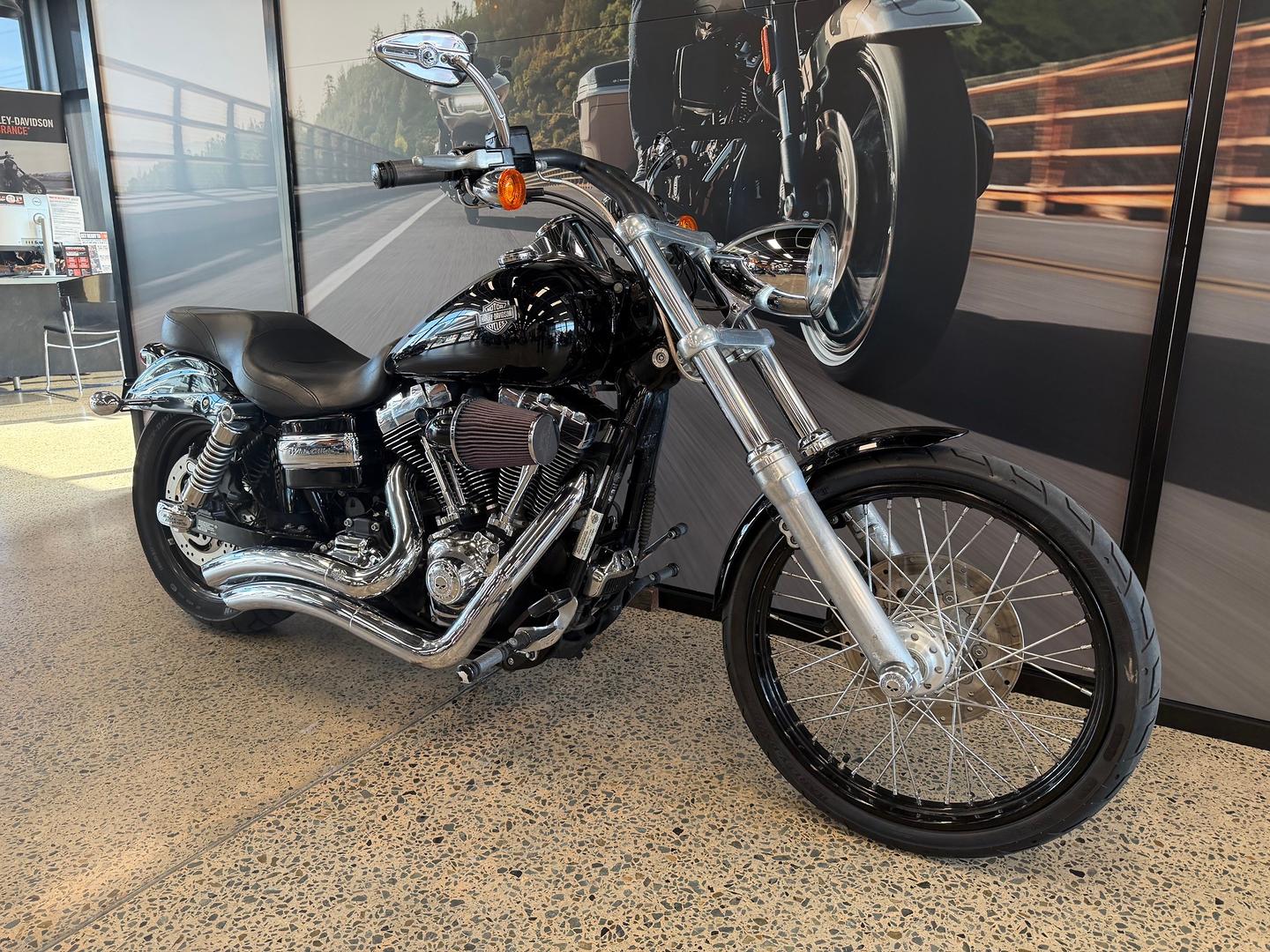 2010 HARLEY-DAVIDSON FXDWG WIDE GLIDE CRUISER