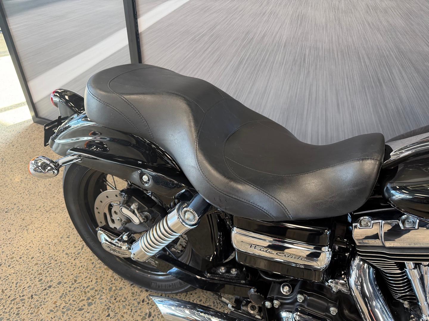 2010 HARLEY-DAVIDSON FXDWG WIDE GLIDE CRUISER