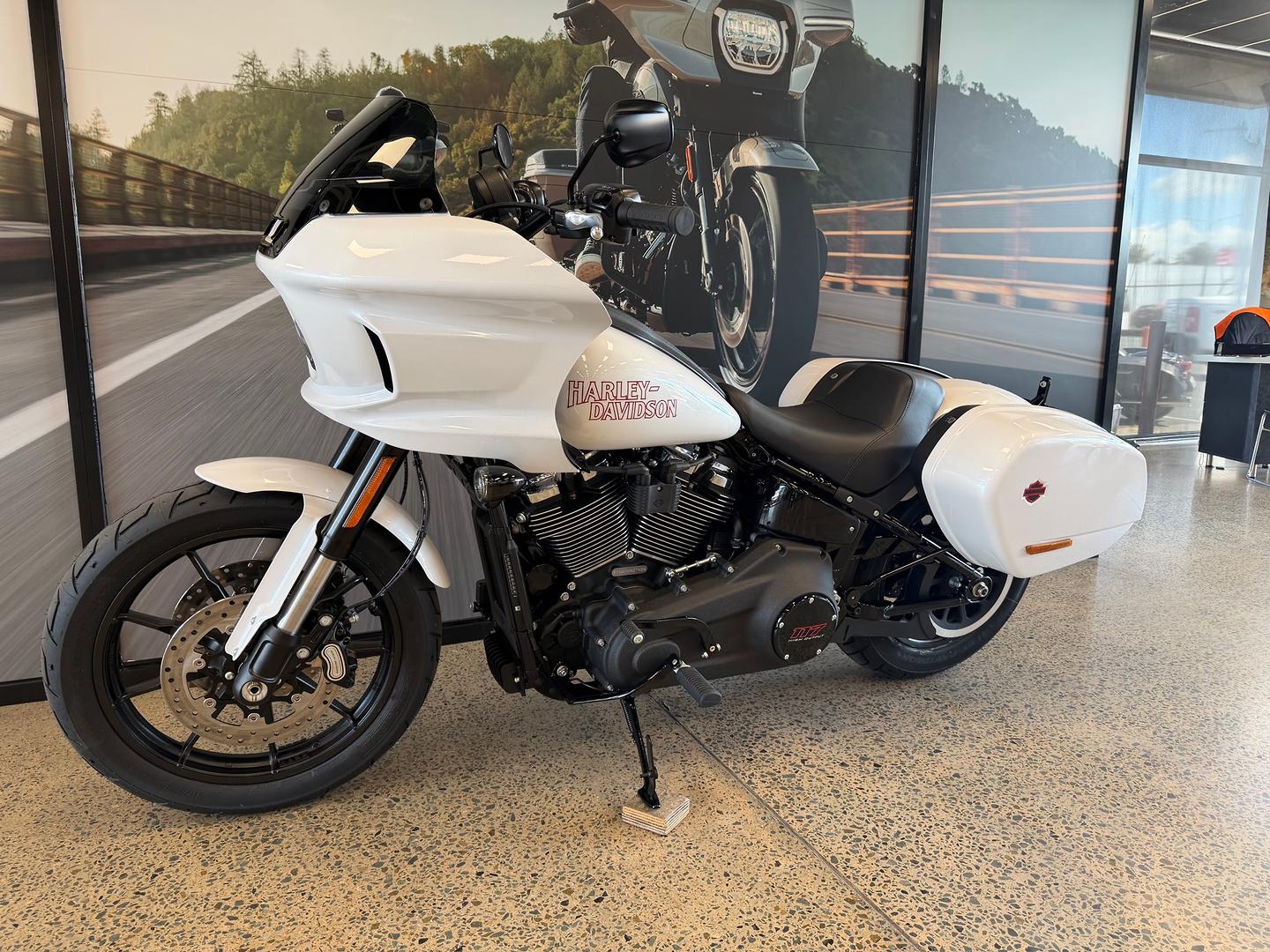 2026 HARLEY-DAVIDSON FXLRST LOW RIDER ST (117) CRUISER