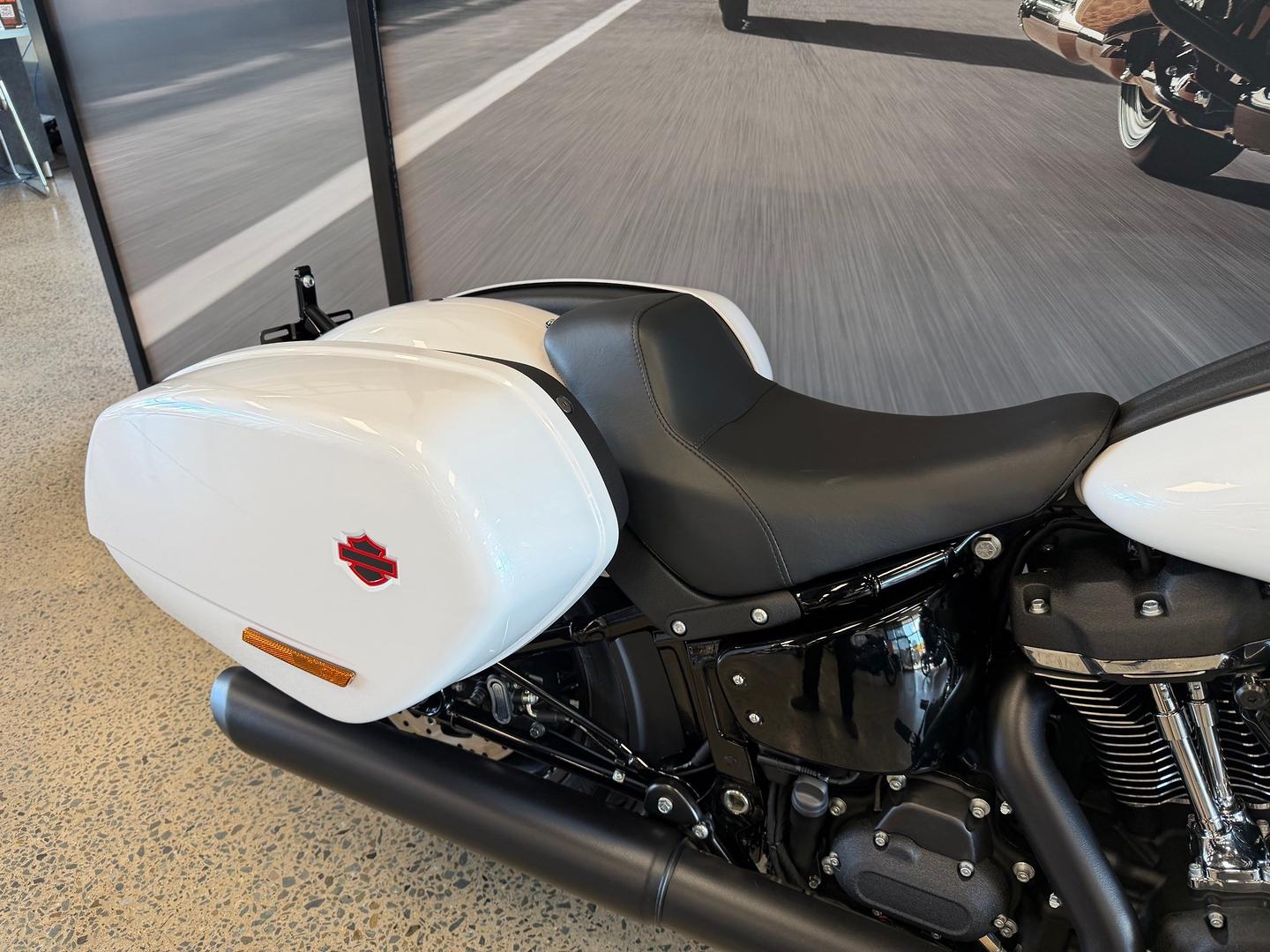 2026 HARLEY-DAVIDSON FXLRST LOW RIDER ST (117) CRUISER