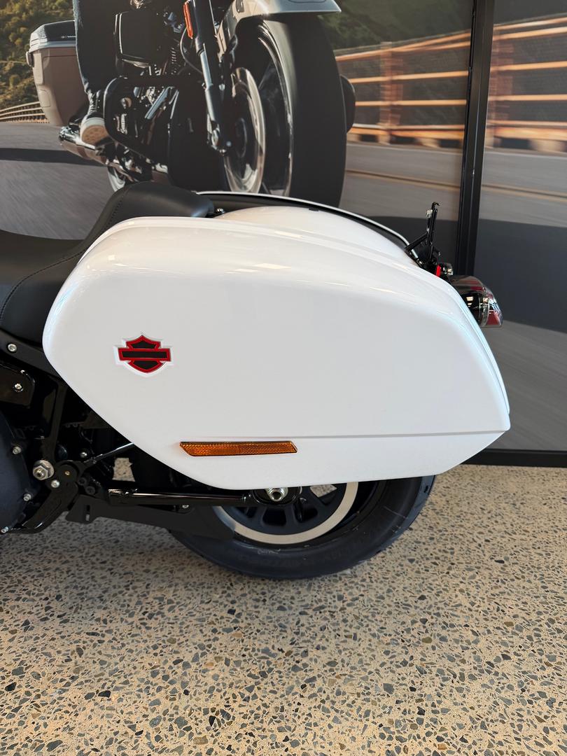 2026 HARLEY-DAVIDSON FXLRST LOW RIDER ST (117) CRUISER