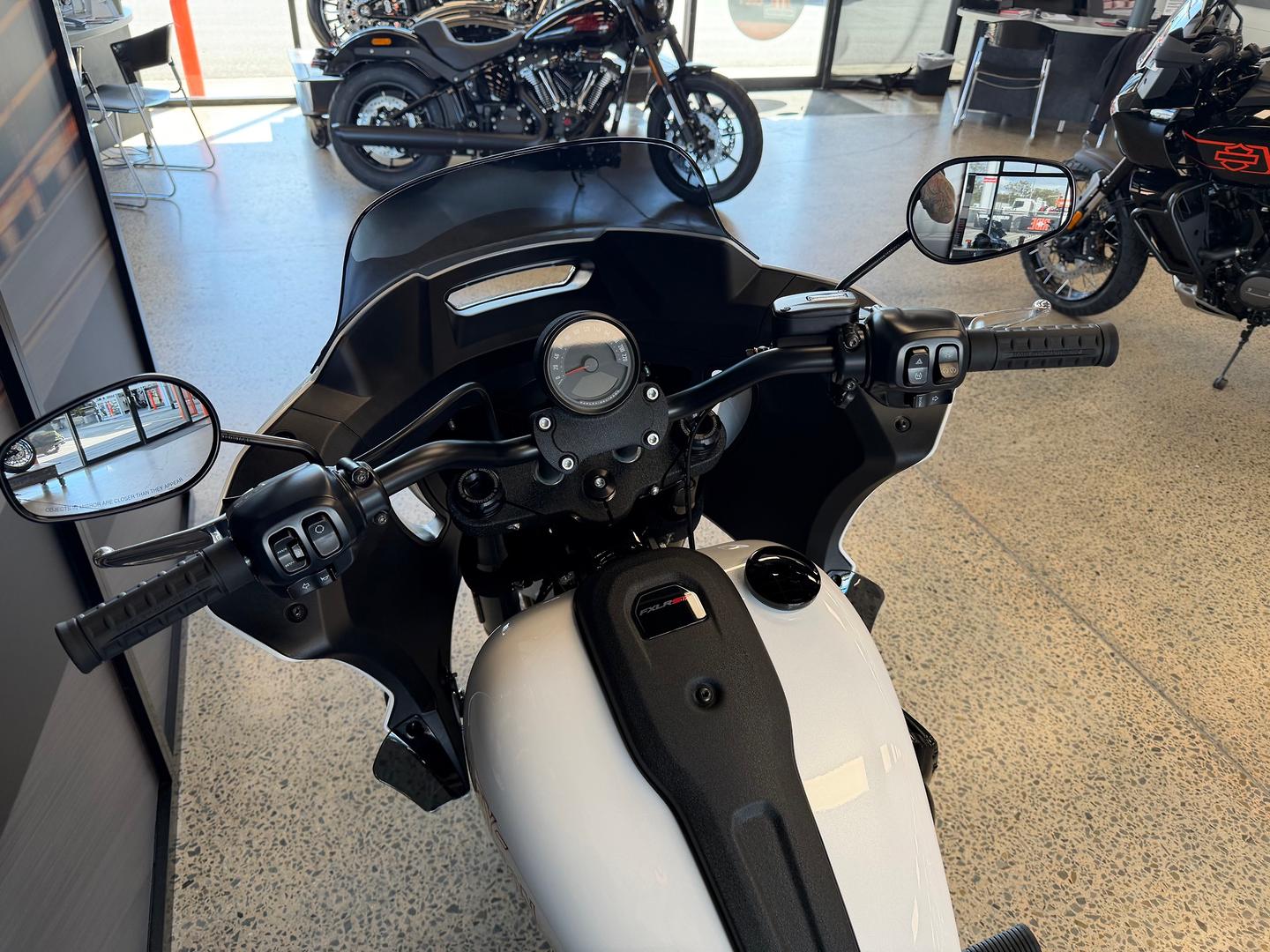 2026 HARLEY-DAVIDSON FXLRST LOW RIDER ST (117) CRUISER