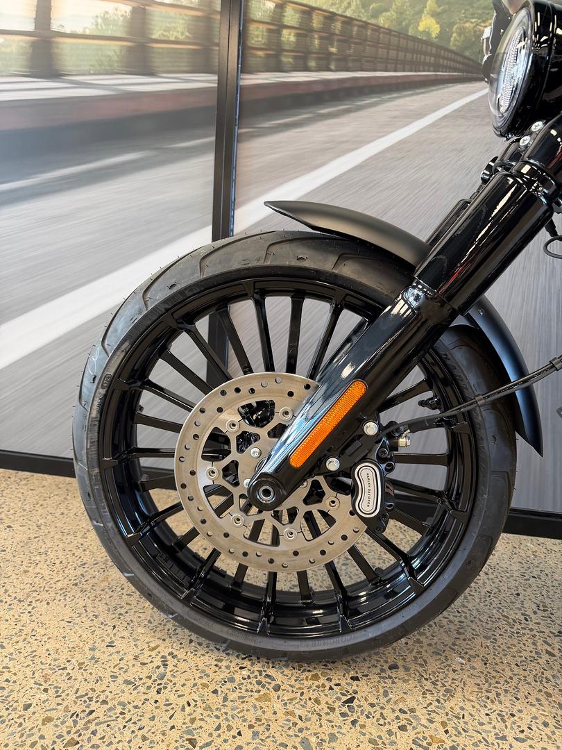 2026 HARLEY-DAVIDSON FXBR BREAKOUT (117) CRUISER