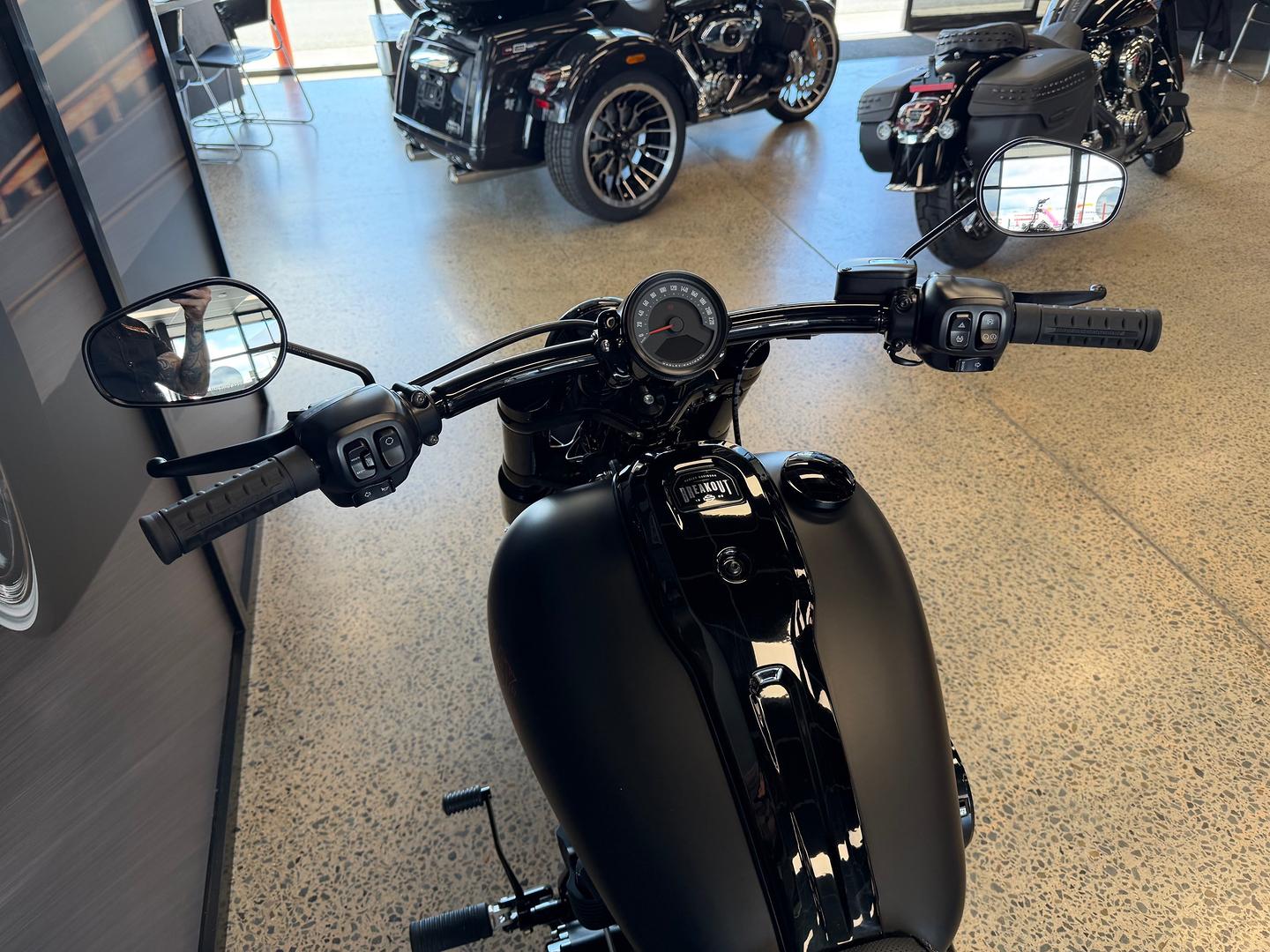 2026 HARLEY-DAVIDSON FXBR BREAKOUT (117) CRUISER