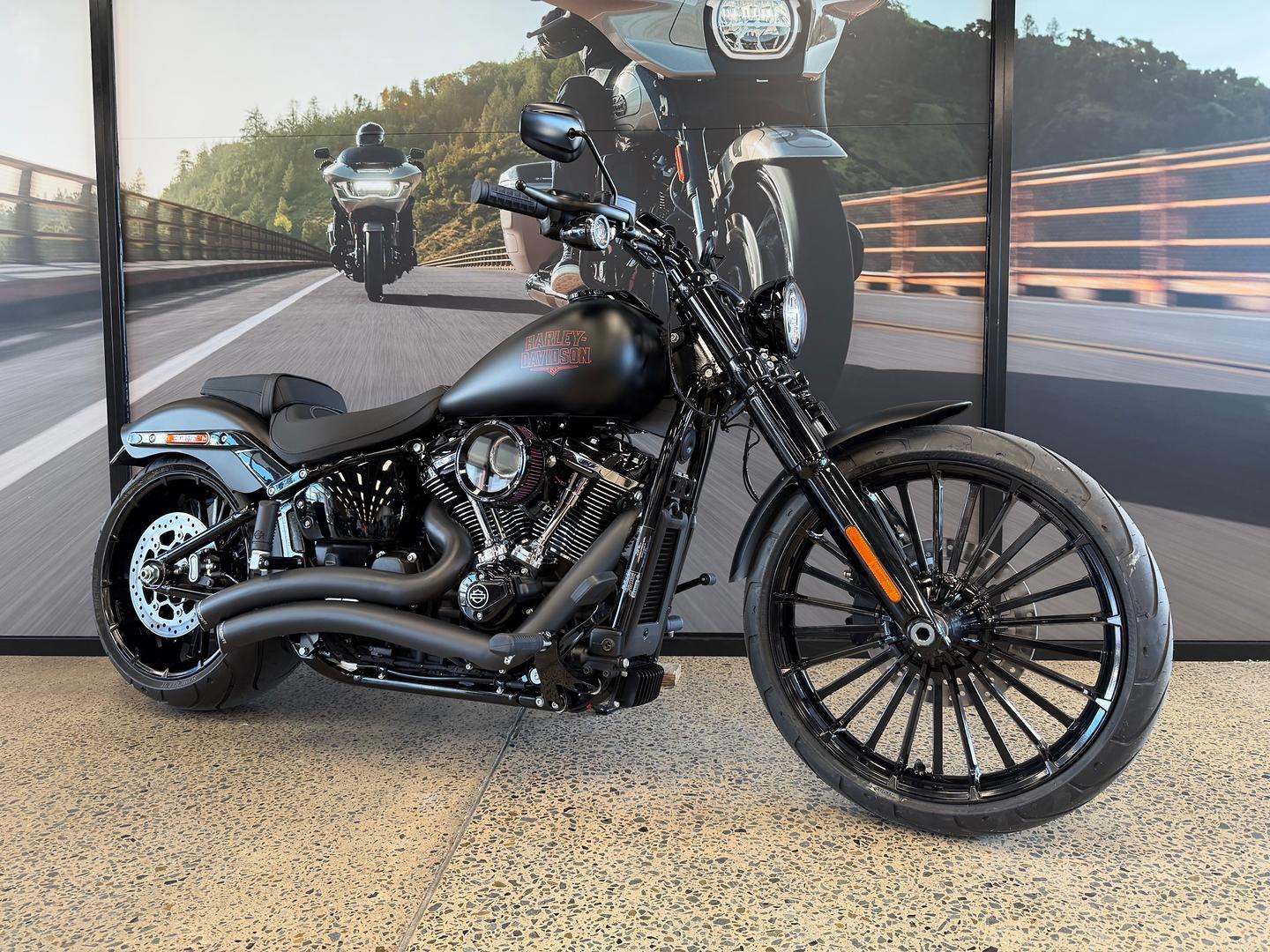 2026 HARLEY-DAVIDSON FXBR BREAKOUT (117) CRUISER