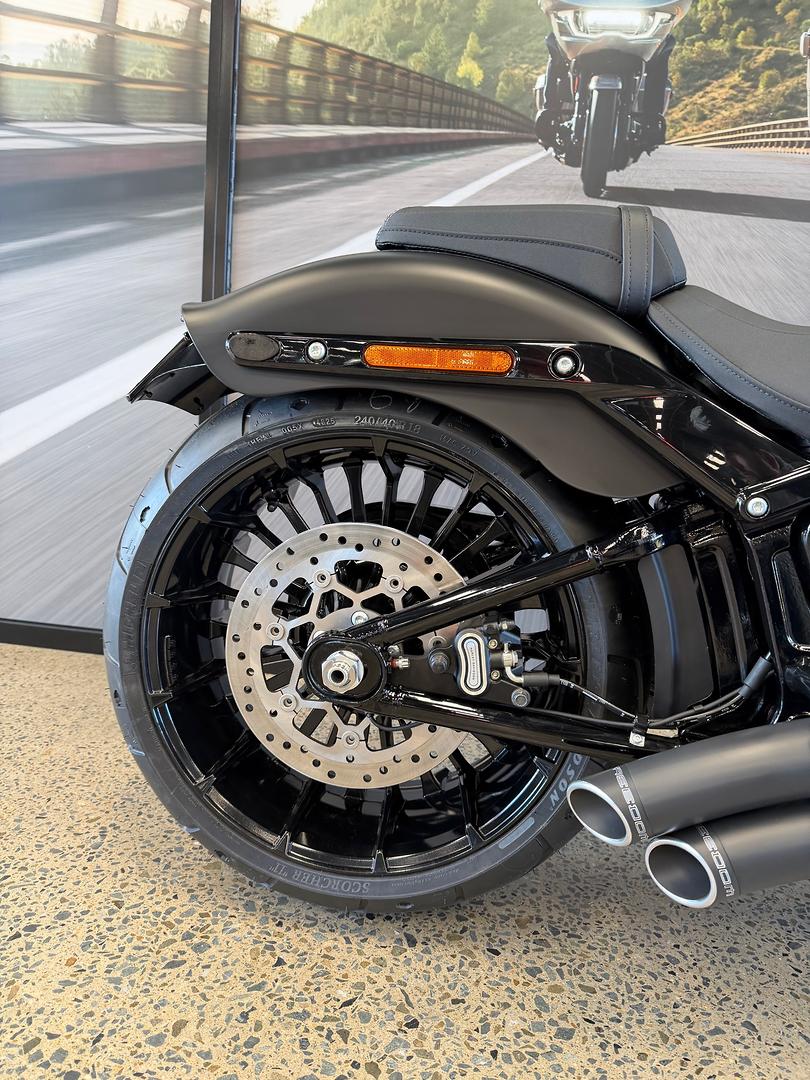 2026 HARLEY-DAVIDSON FXBR BREAKOUT (117) CRUISER